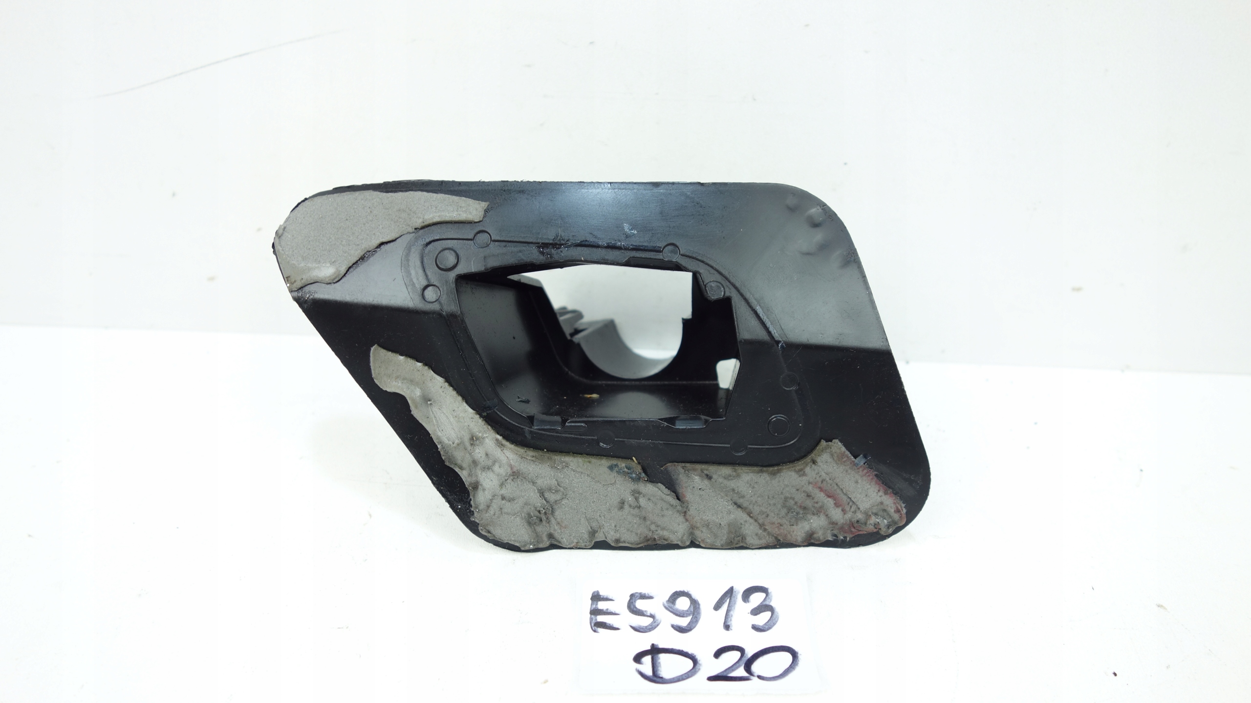 Halter der Spritzdüse rechts BMW 5 G30 G31 8061778