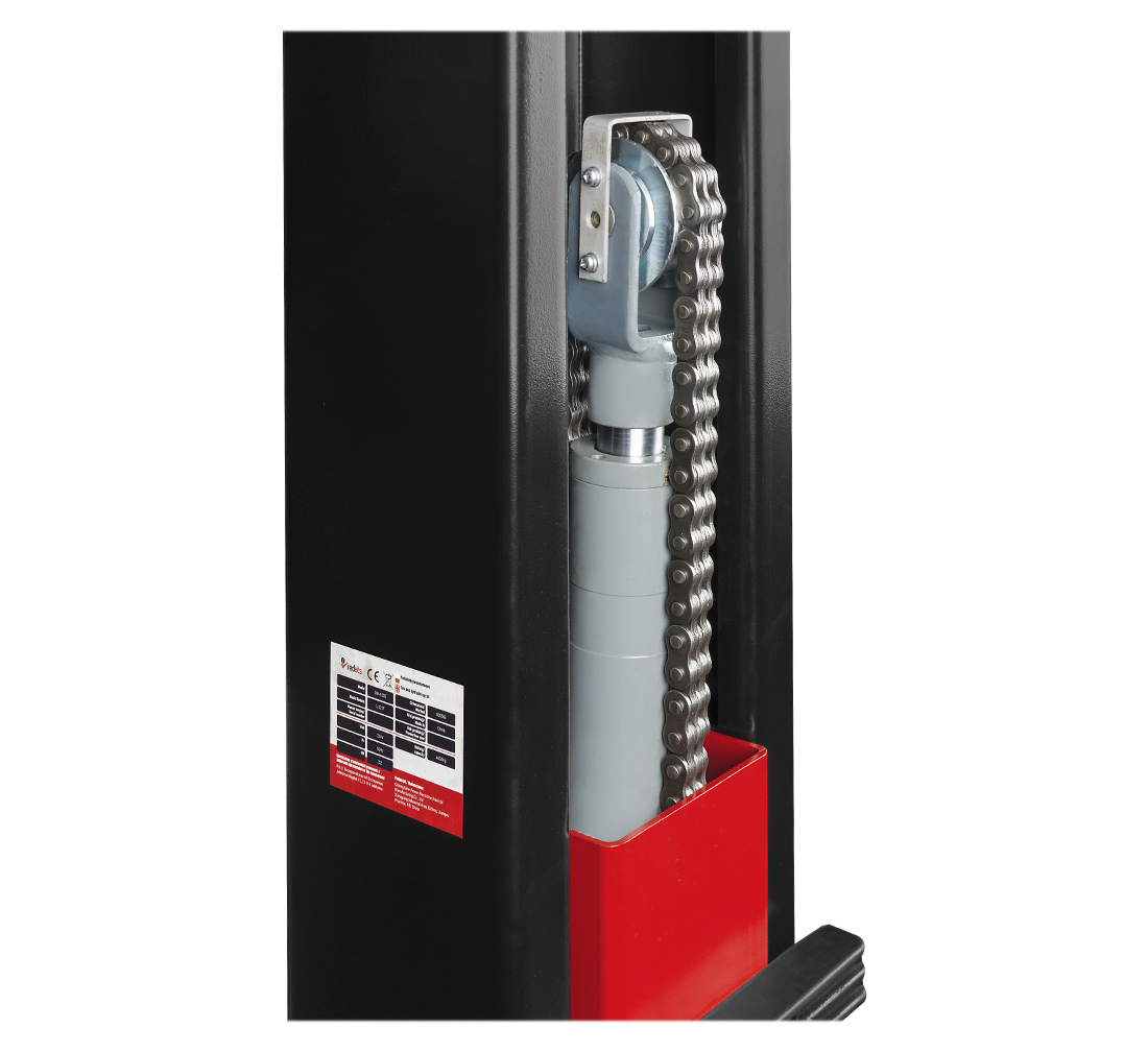 PODNOSNIK DWUKOLUMNOWY REDATS L 221 AUTOMAT 4 TONY Power 400 V