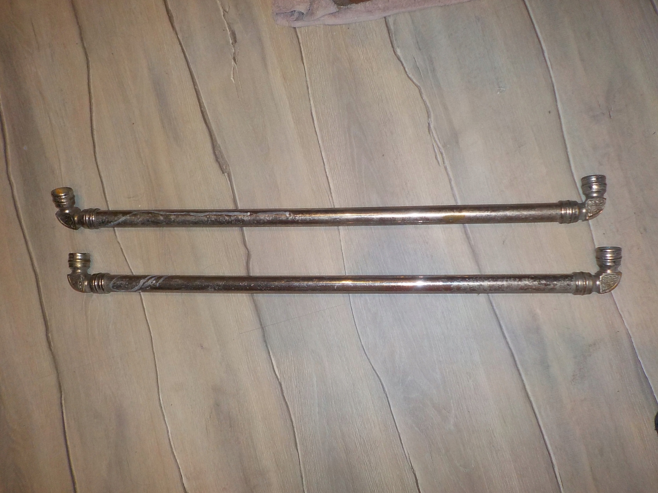 Secesja,niklowane rurki łóżka,kabiny 93,5 cm.