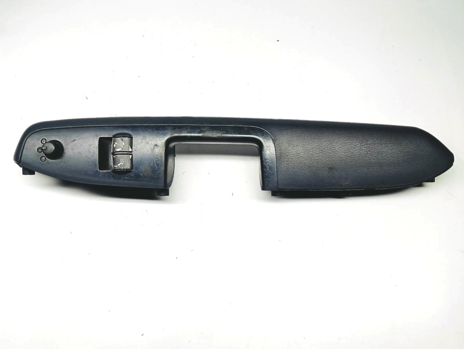 handle inner handle left front Audi A4 B6 2.0 20V 8E1867173