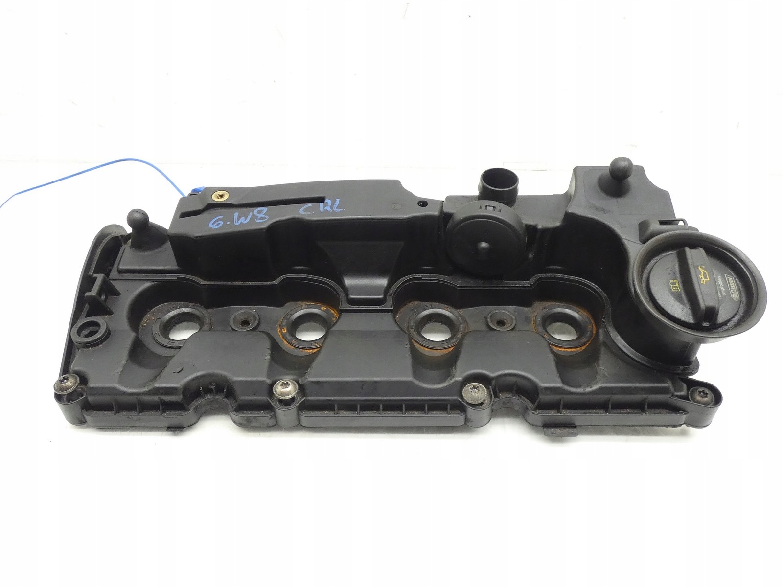 Abdeckung oben der Ventile VW PASSAT B8 AUDI A3 8V 2.0 TDI CRL 04L103475