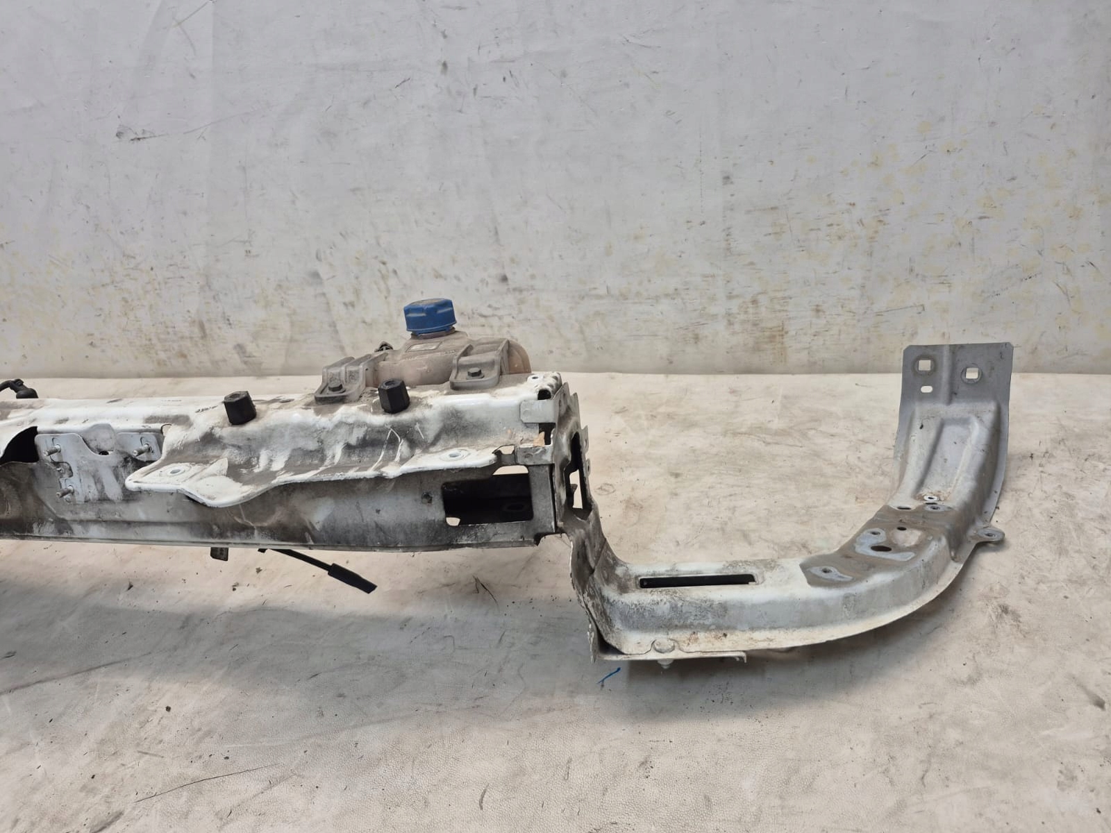 FIAT DOBLO II LIFT 15- support panel for radiators pillar iron