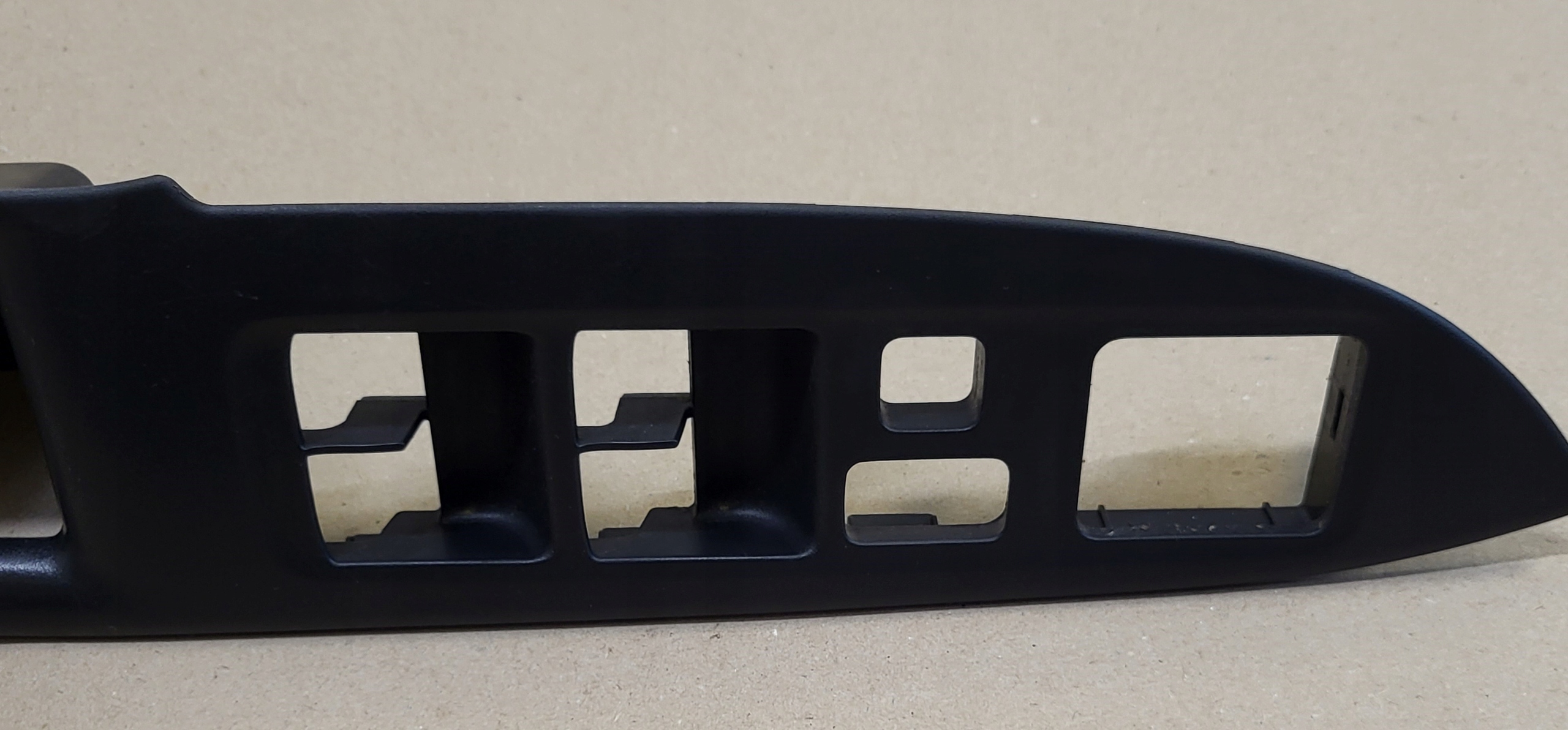 PANEL cover controls BOCZKA door left front MITSUBISHI OUTLANDER III