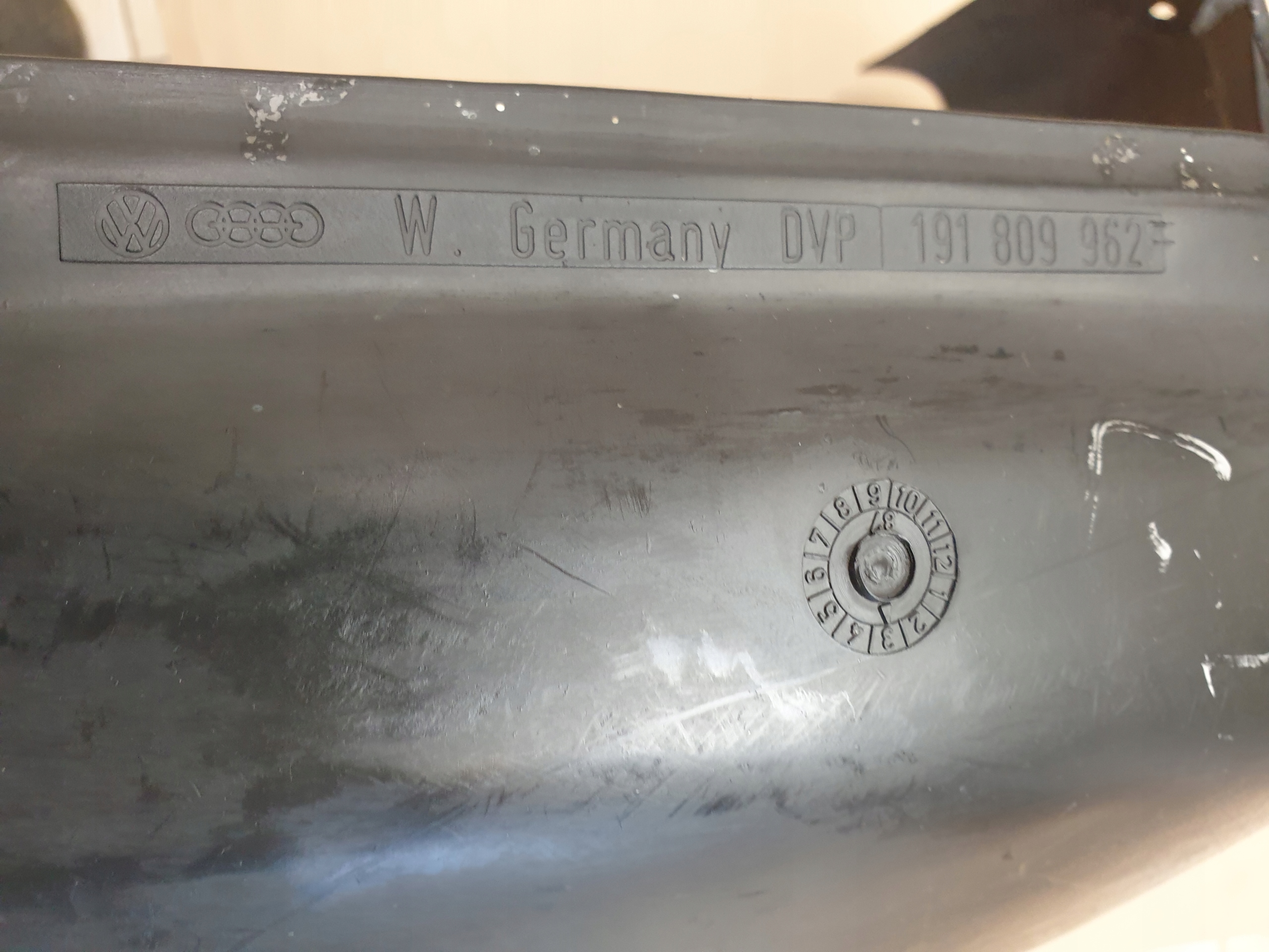 mudguard right front front VW GOLF II 191809962F OE EUROPA