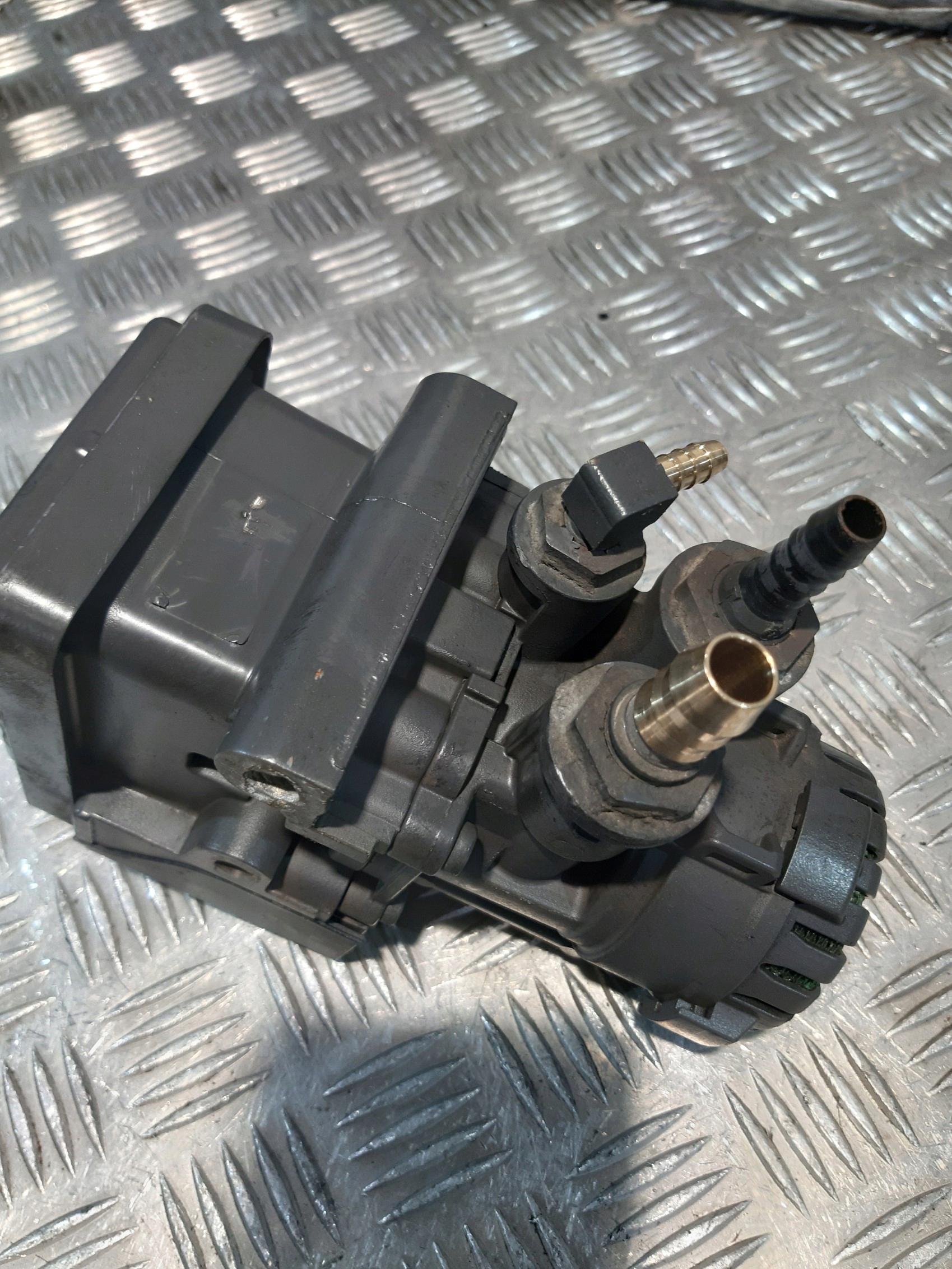 Sensor MODULATOR EBS KNORR-BREMSE K015420 MERCEDES ACTROS MP4