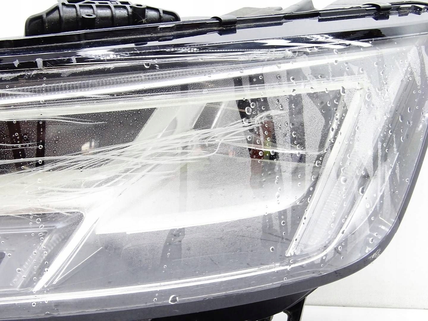 light MATRIX FULL LED left front left front AUDI A4 B9 8W 8W0941033A
