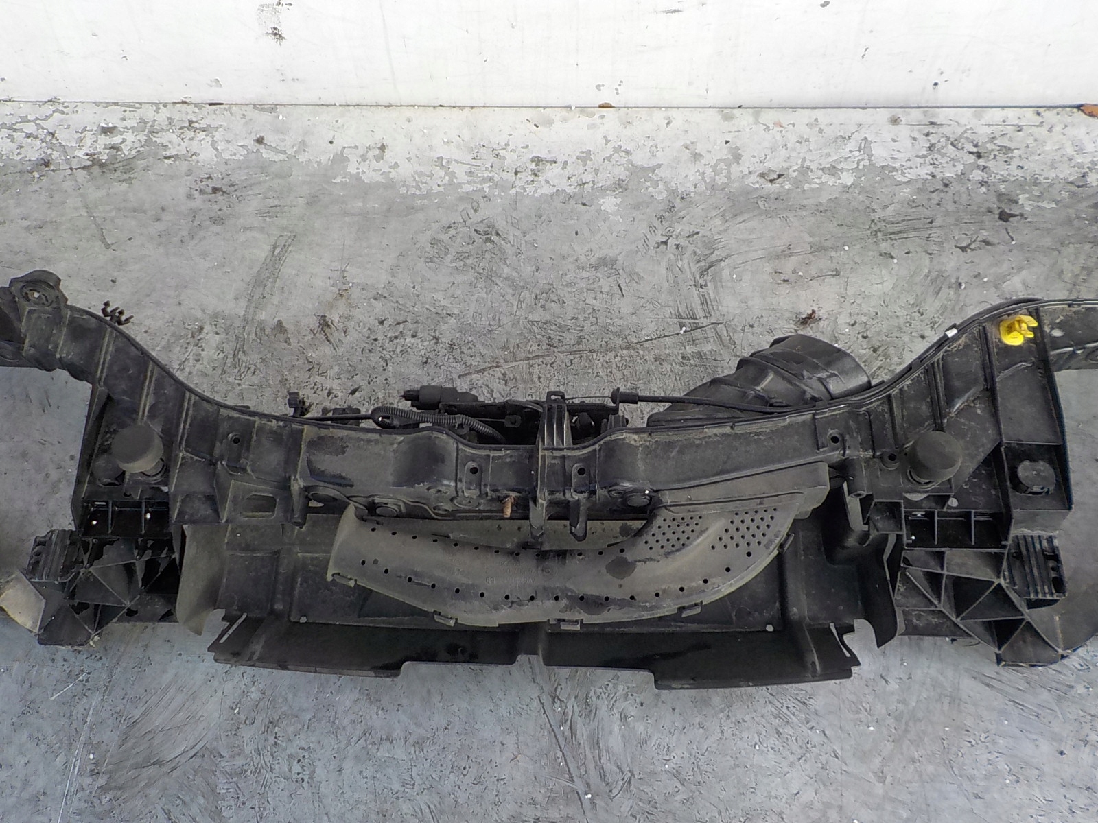 896 FORD FOCUS III MK3 support panel for radiators sider OKULAR