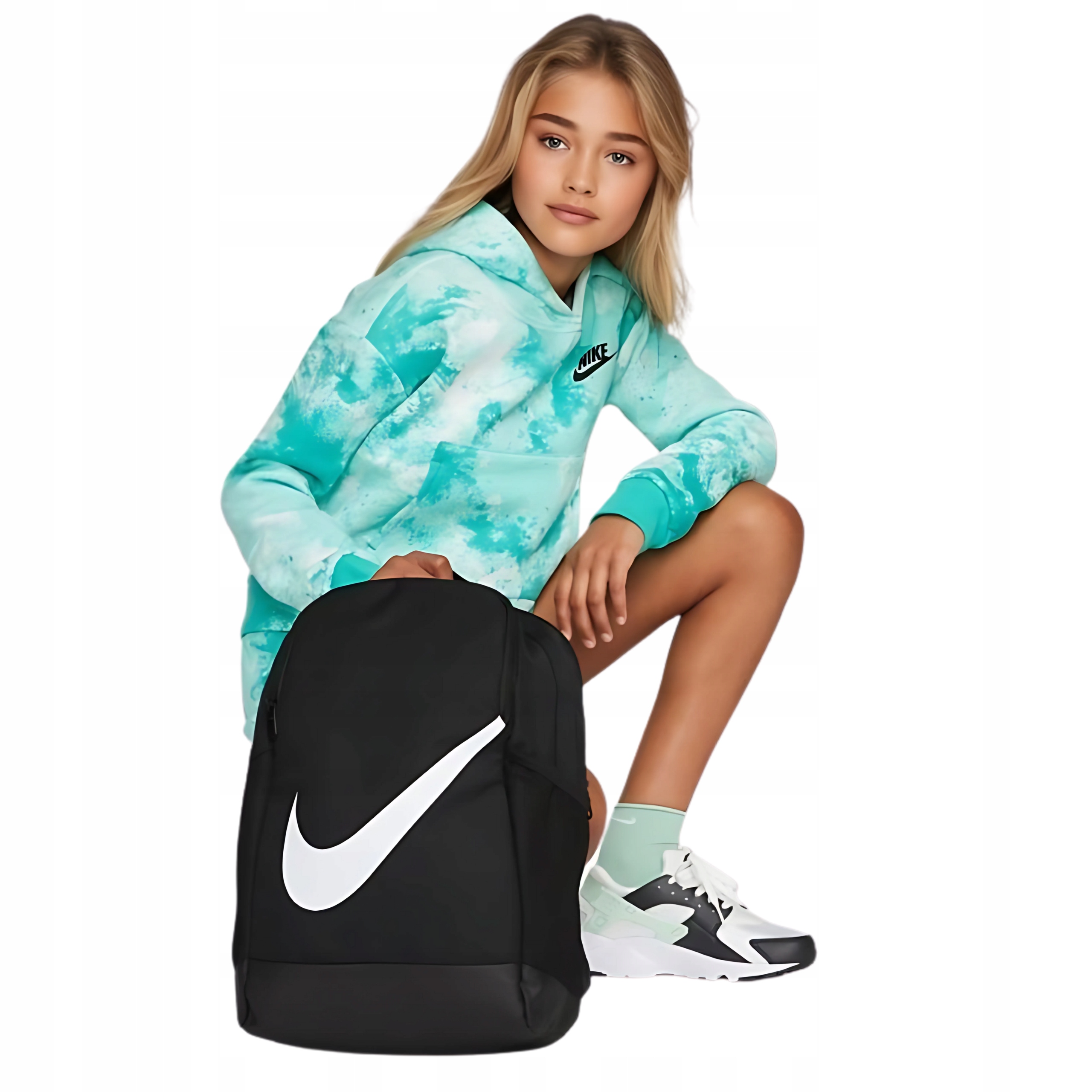 Školní batoh Nike Brasilia černý pro holčičku, lehký, 18 l