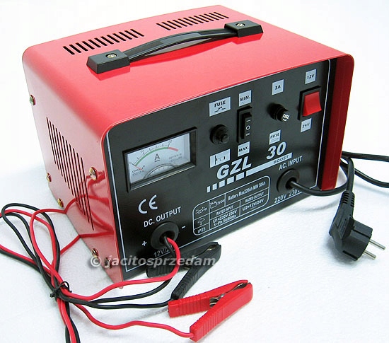 PROSTOWNIK GZL30 Z FUNKCJA SZYBKIEGO ŁADOWANIA 30A Natężenie maksymalne 30 A