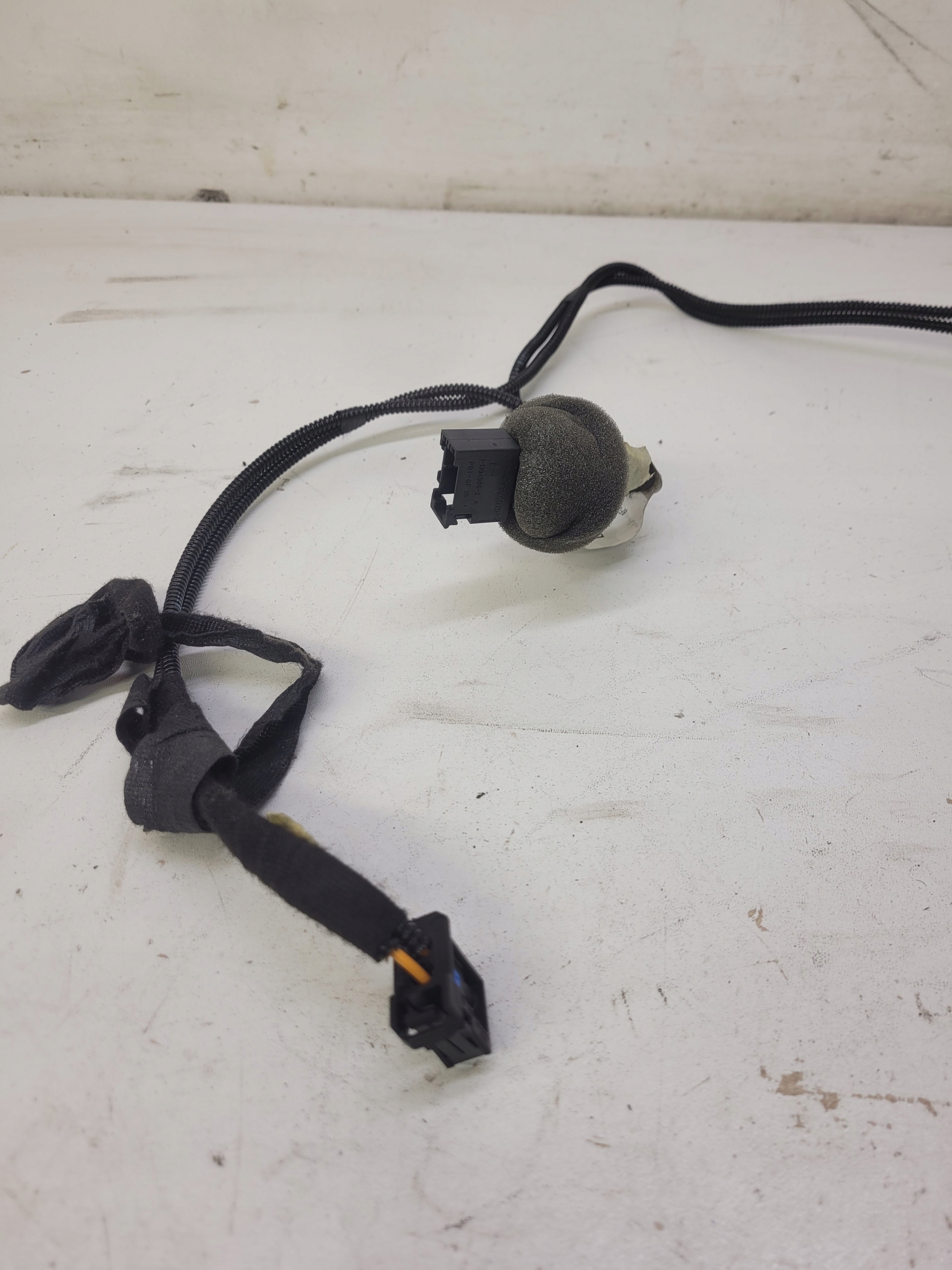 KABEL PRIJENOS SWIATLOWOD AUDI A4 B8 A5 8F002795
