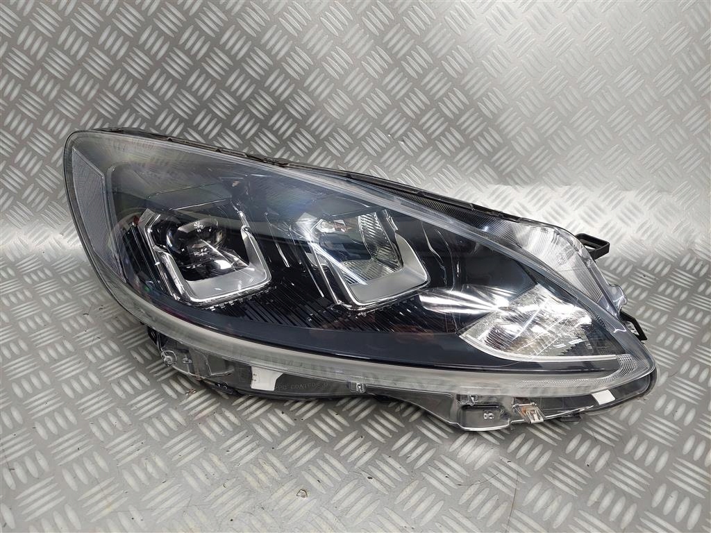 https://a.allegroimg.com/original/1175c6/aaa23dee43a198956916eb8af629/Headlight-front-lamp-right-Ford-Kuga-MK3-FULL-LED