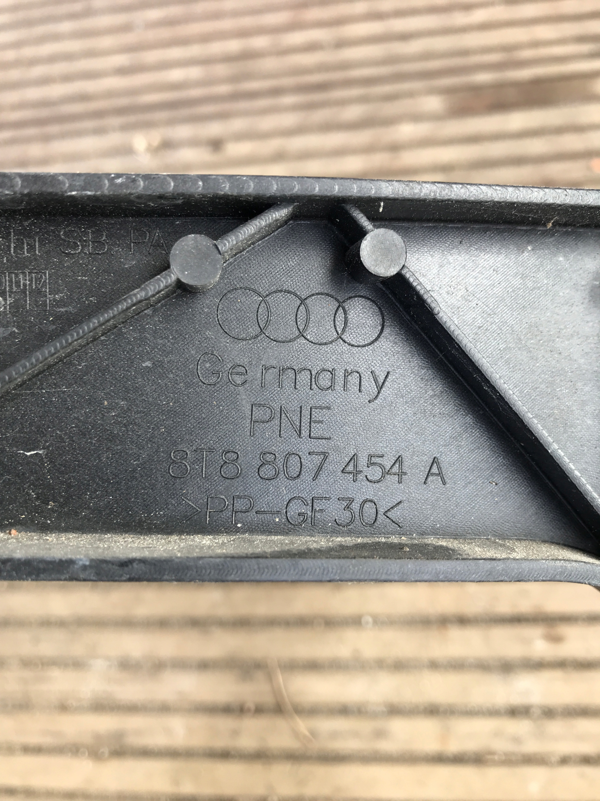 bumper bracket right rear part AUDI A5 SPORTBACK LIFT