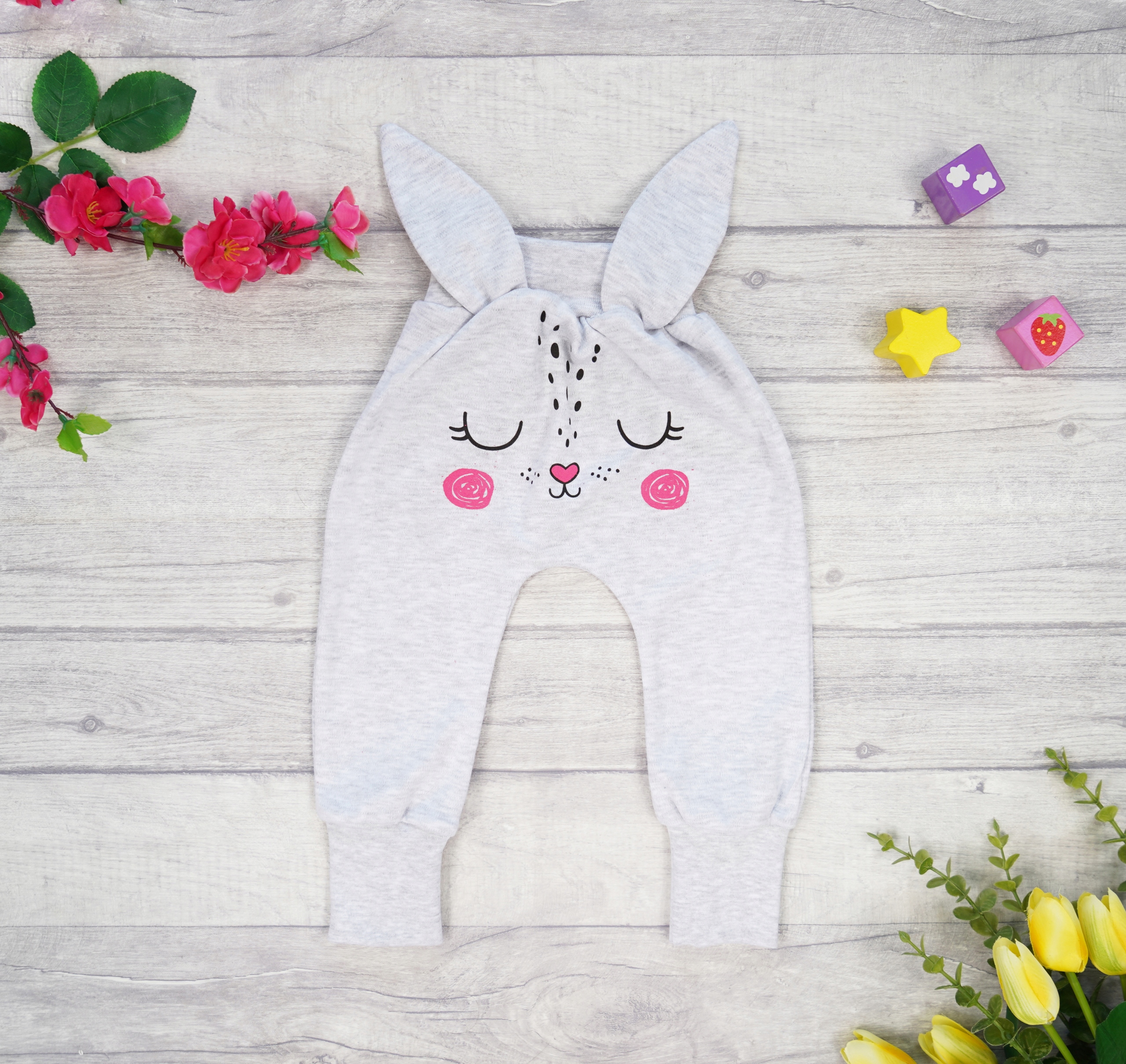 Szare spodnie bawełniane KRÓLIK półśpiochy r.98 Marka ROBIK