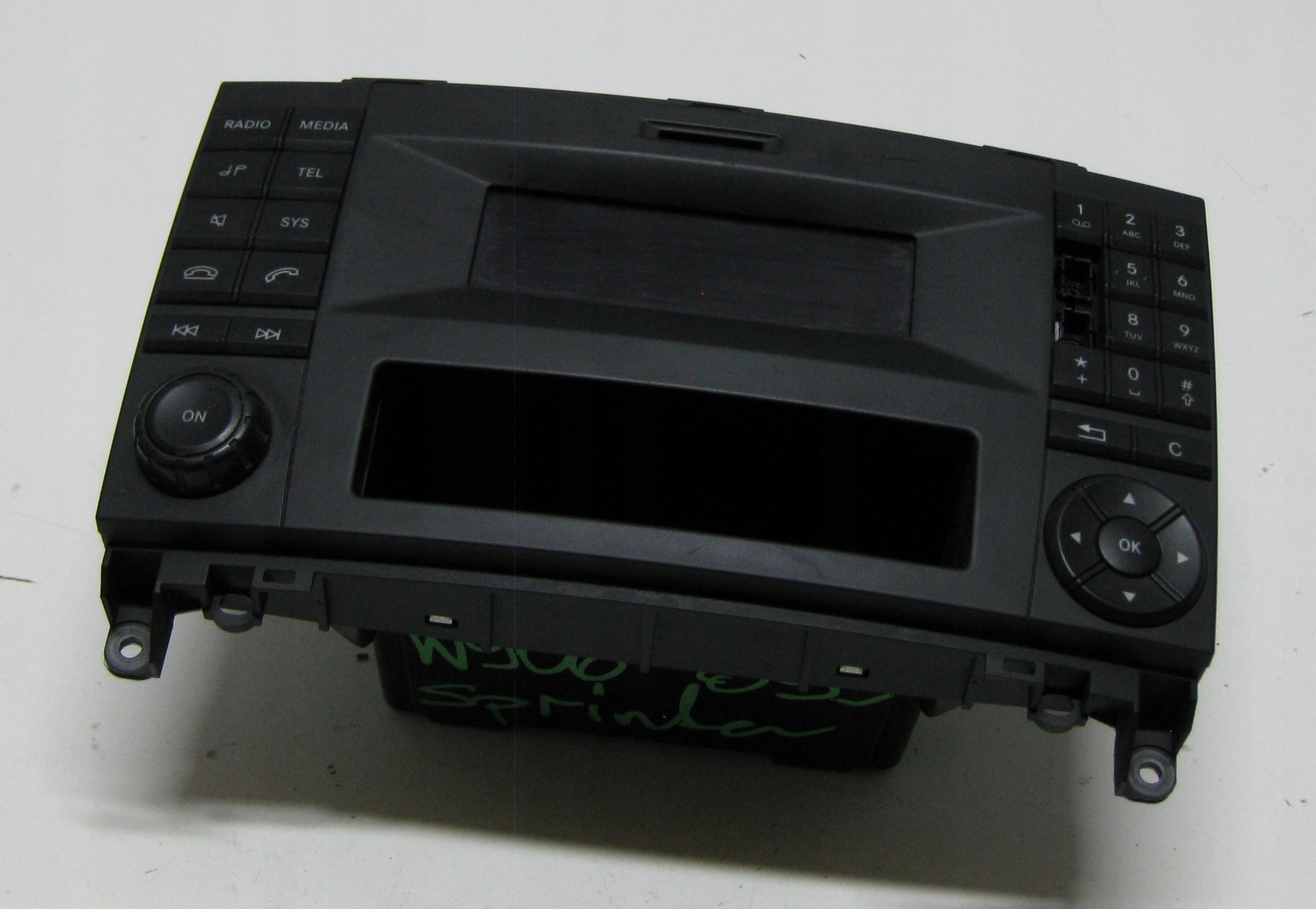 MERCEDES SPRINTER W906 Radio A9069003130