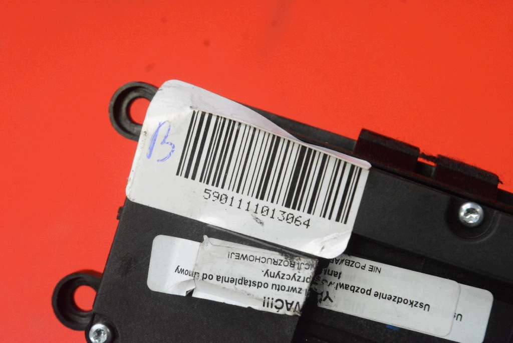 switch lifting windows left rear part A2218214351 MERCEDES S-KLASA W221 LONG