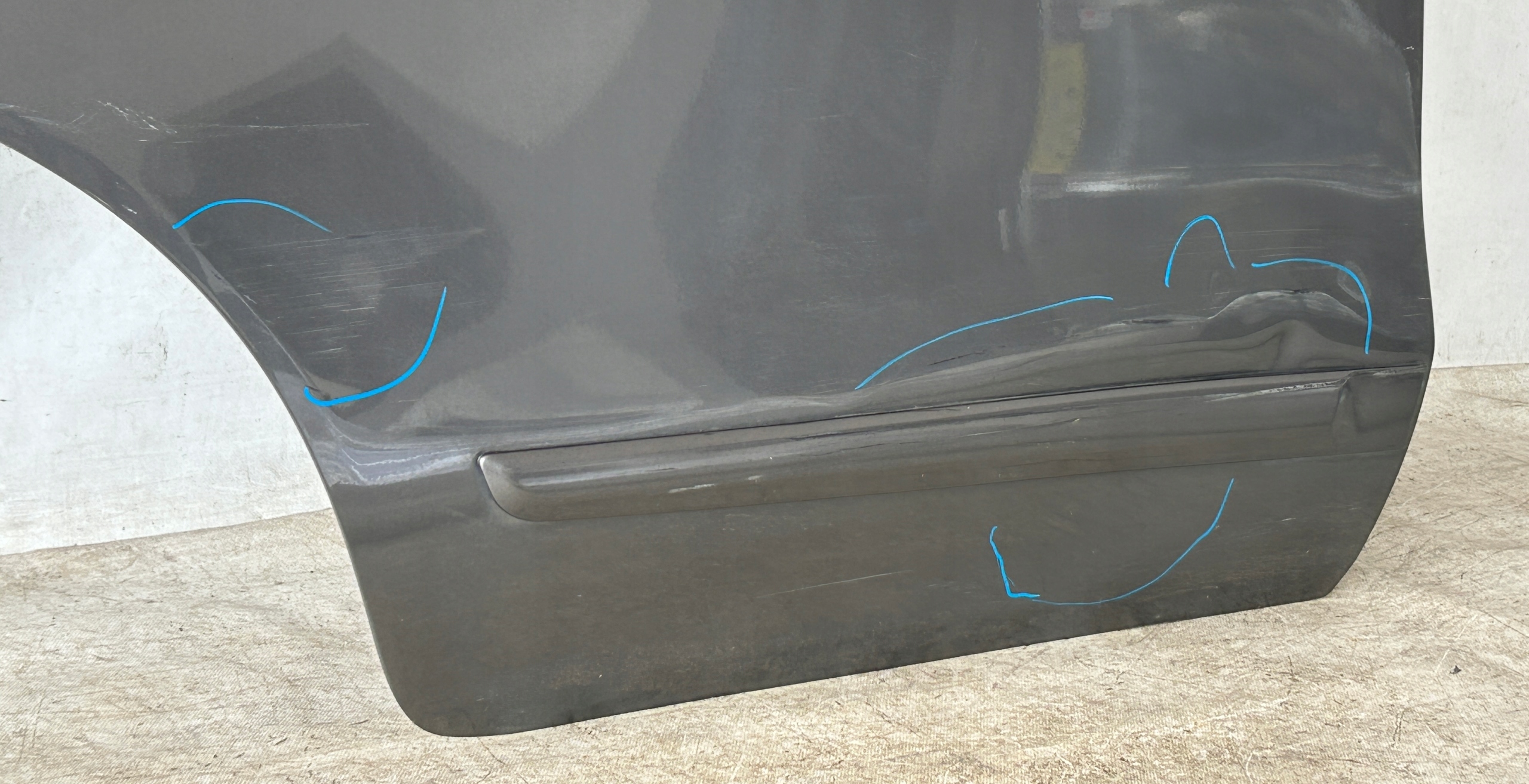 door right rear part rear. NISSAN NOTE E11