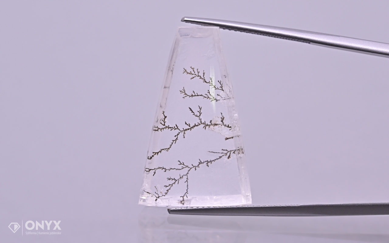 Křemen dendrit nepravidelný dlaždice 26,5x16,5 mm