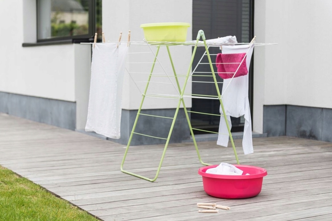 Miska Plastikowa Szara Pojemna Essentials Jasno Szara Uniwersalna 10 litrów Marka Curver