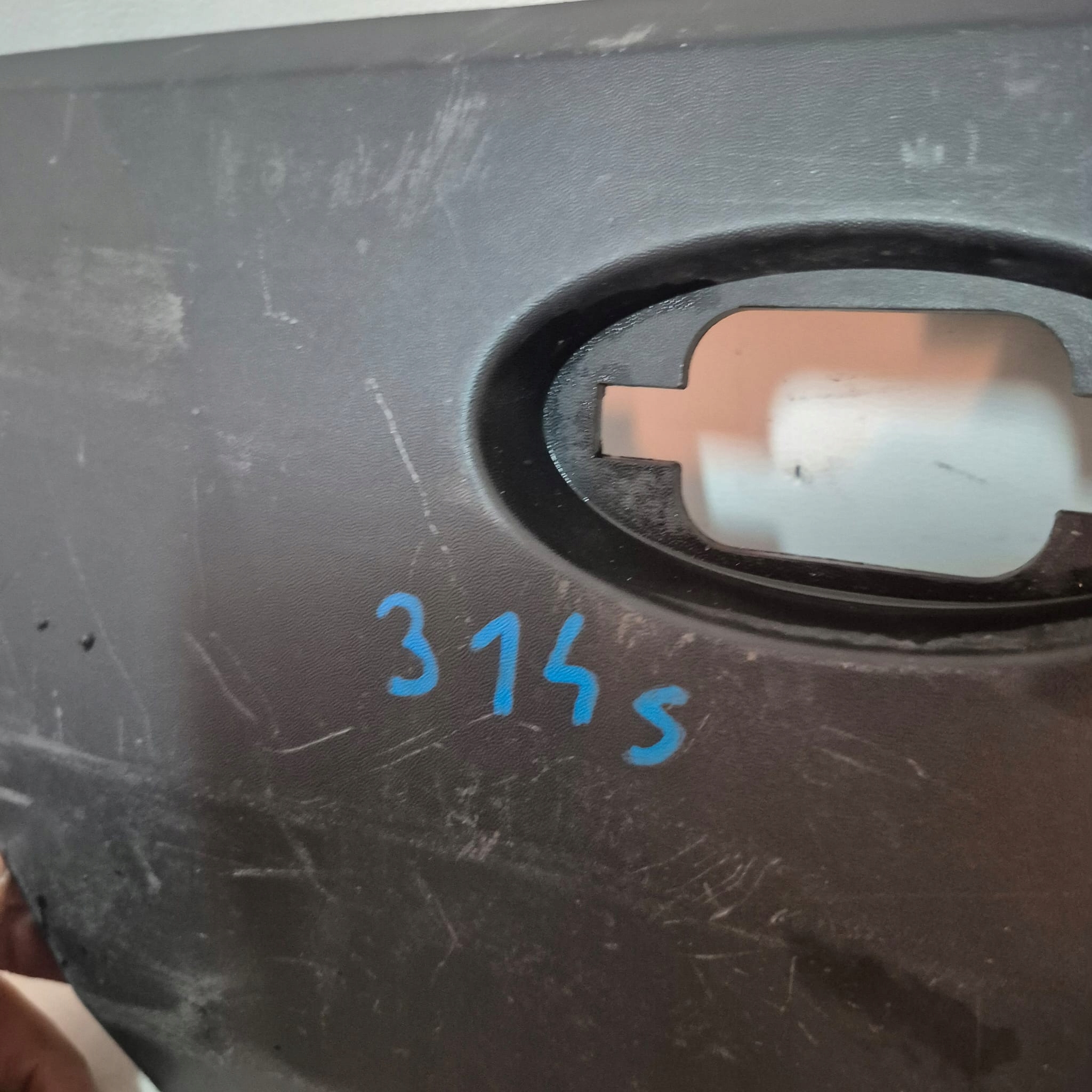 RENAULT MASTER IV 4 24r.-> moulding cap side left 768E11579R