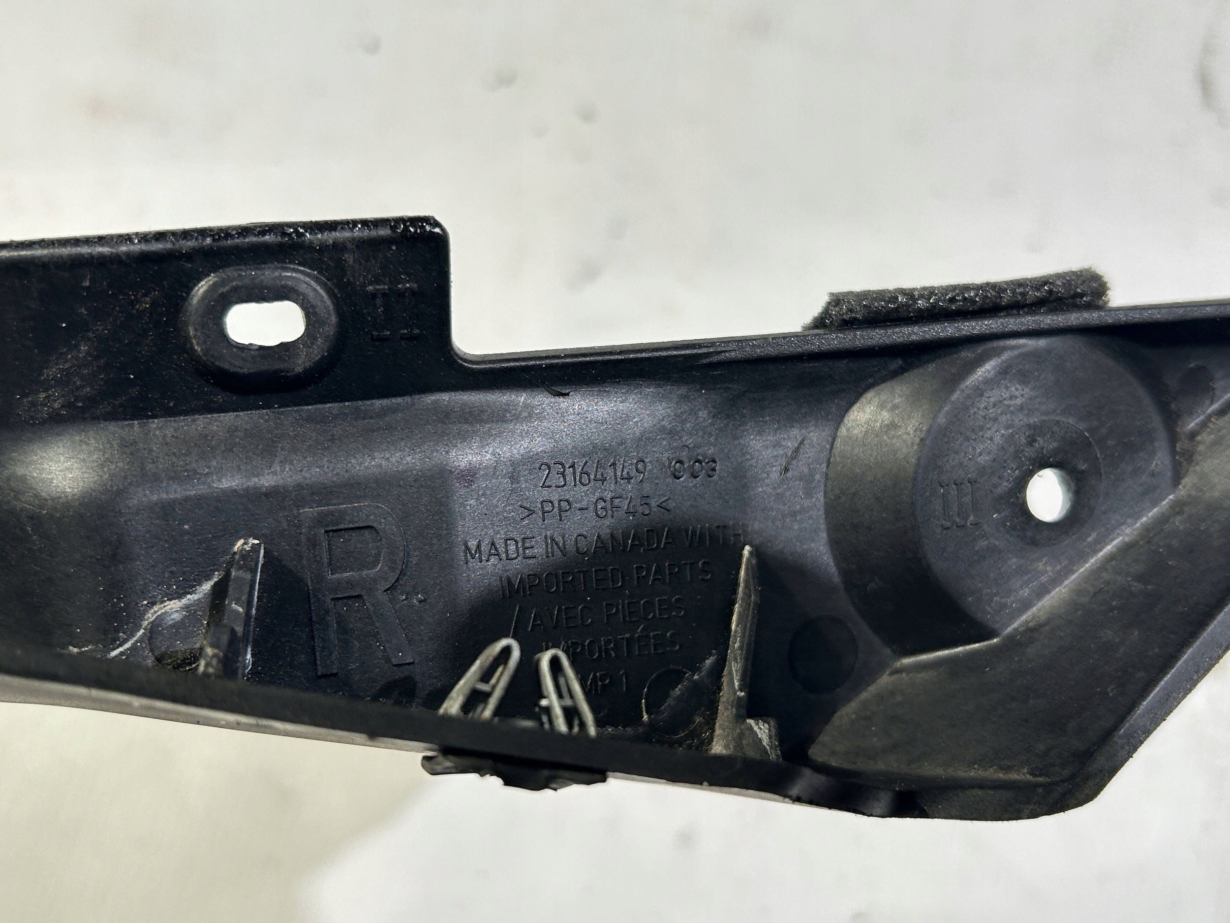 moulding console under the window windows czolowej right Chevrolet Corvette C7 2014r