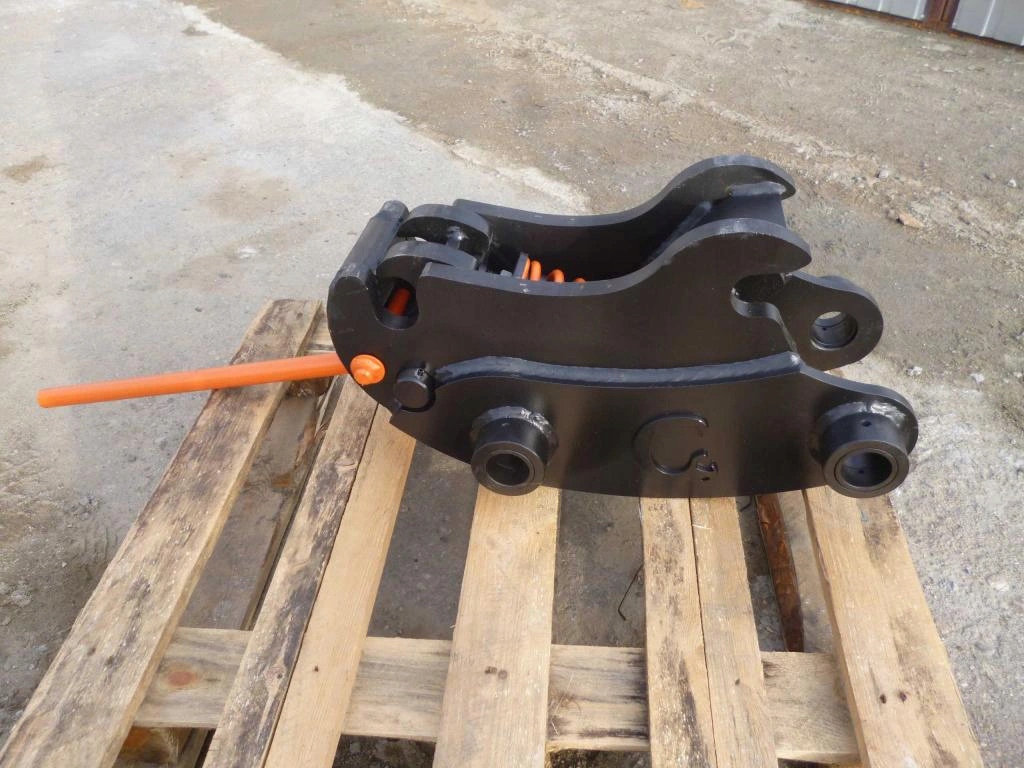 Nowe szybkozłącze JCB 3CX, 4CX, 8052, 8060, 8080 Producent części TMT