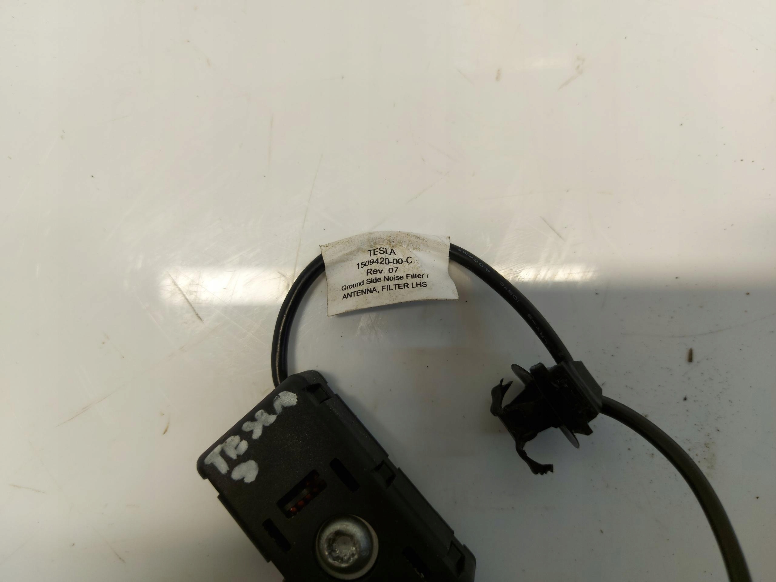 TESLA MODEL 3 module amplifier anteny 1509420-00-c