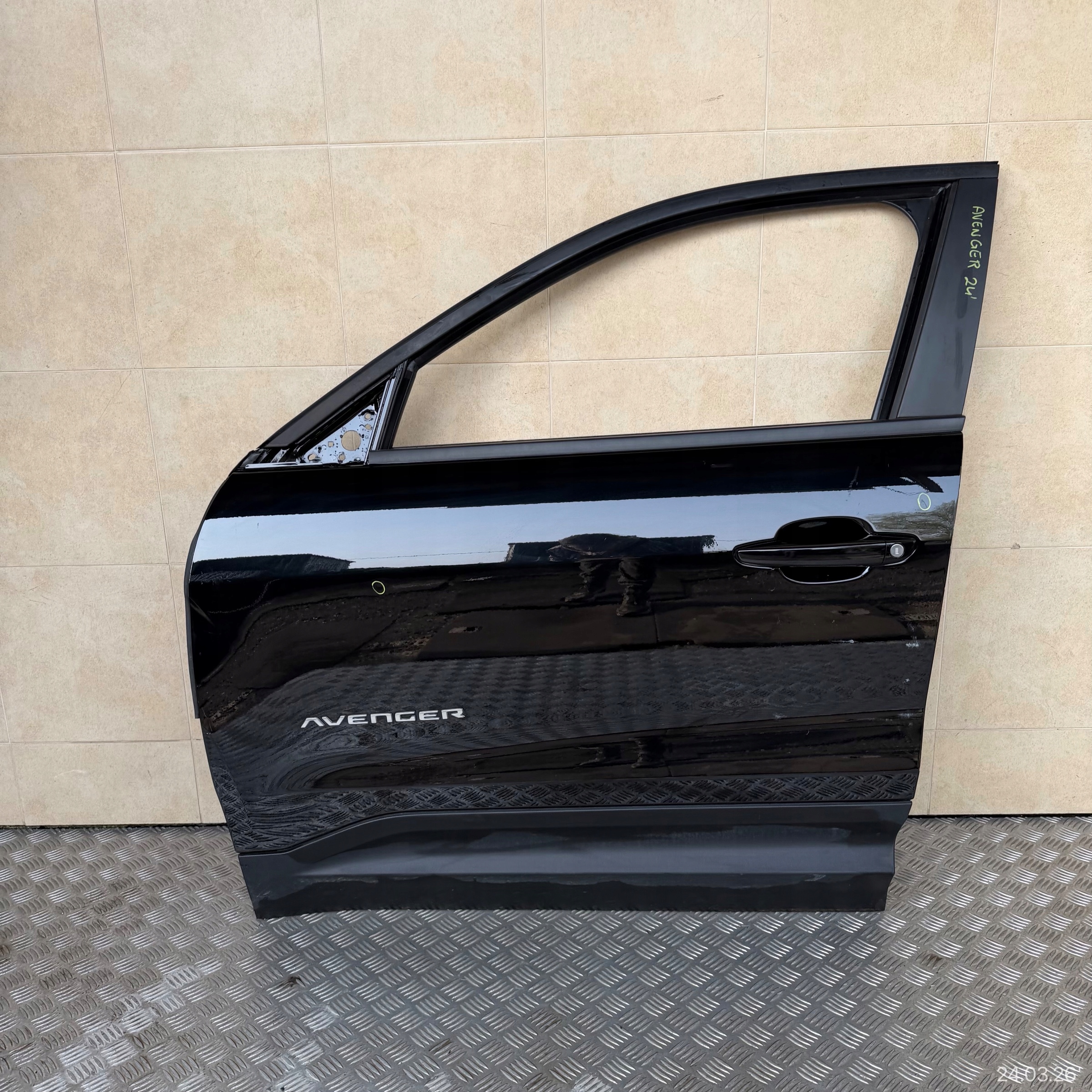 door complete front left JEEP AVENGER 2024 ROK