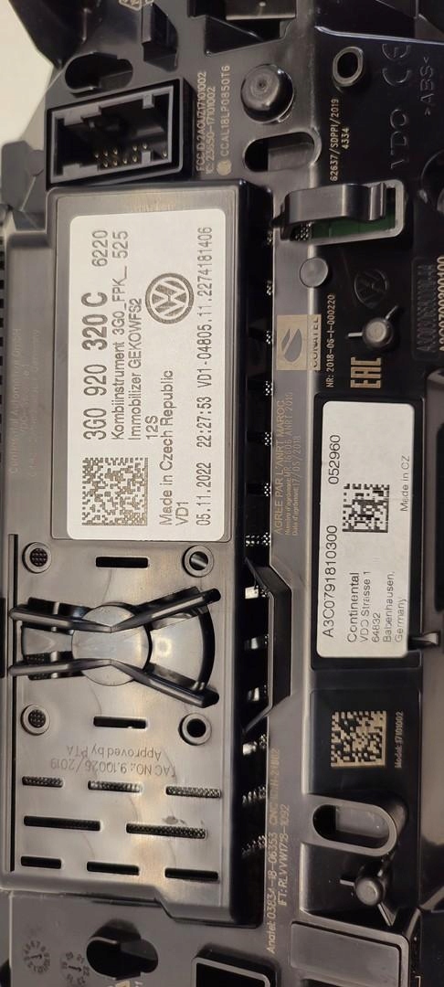 vw Tiguan II спидометр 3G0920320C 48174km