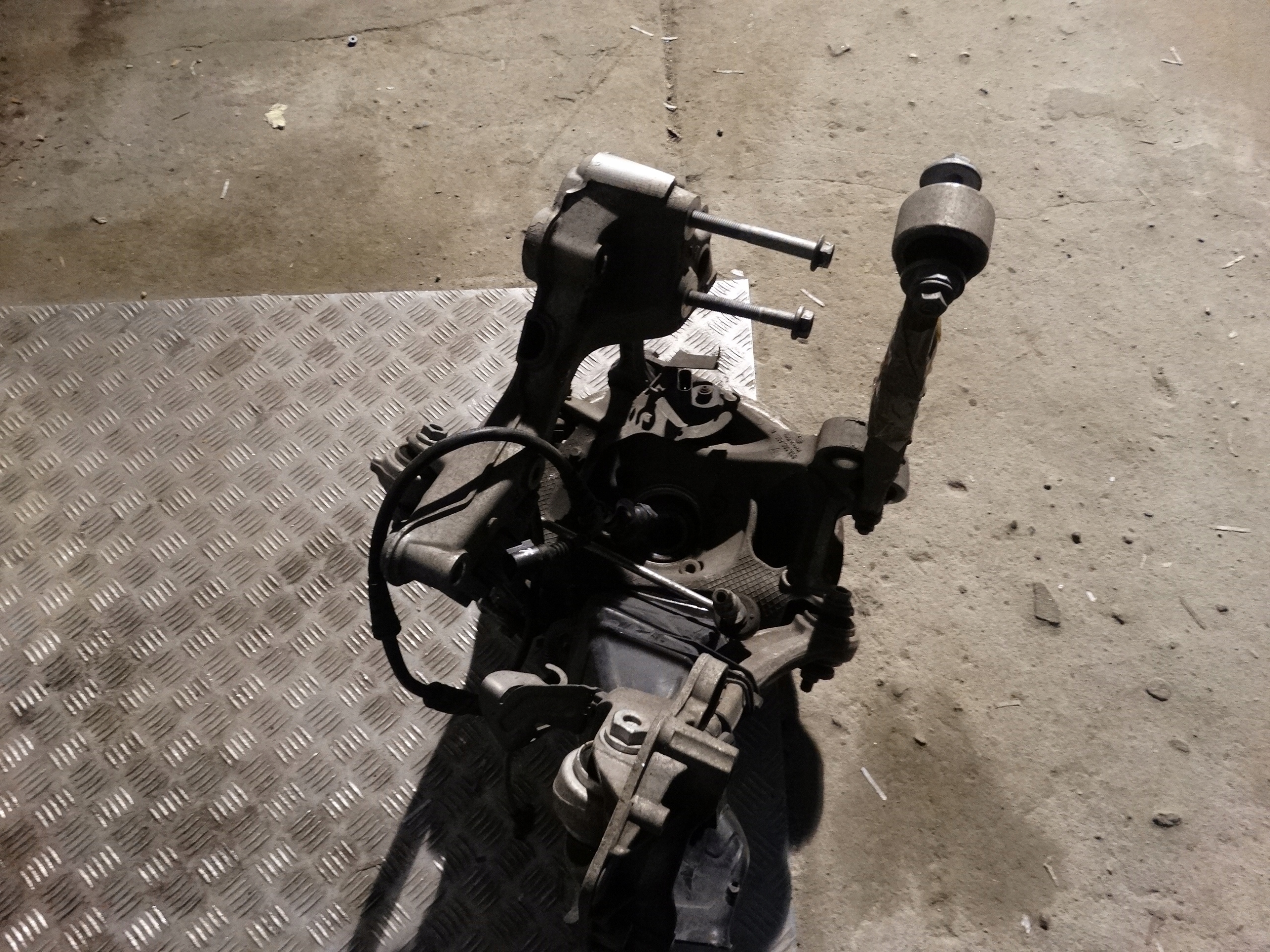 IDEALNE sususpension rear. right PORSCHE 992 1