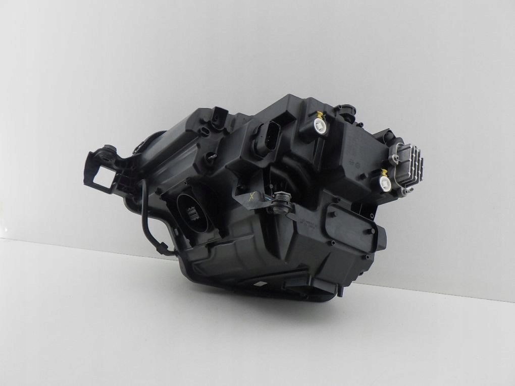 SKODA KAROQ 57B LIFT FULL LED 21- light front right