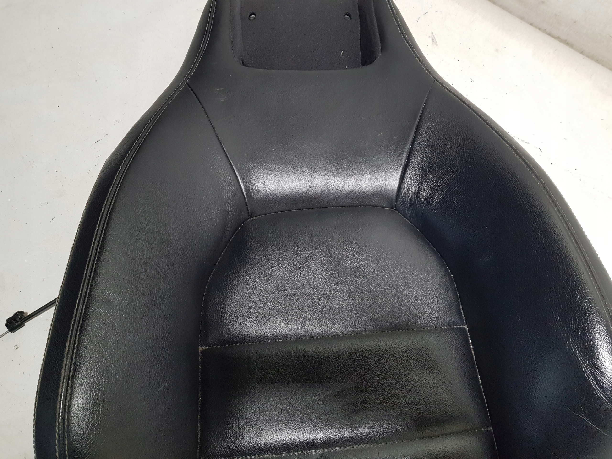 MERCEDES W207 OPARCIE seat driver´s left