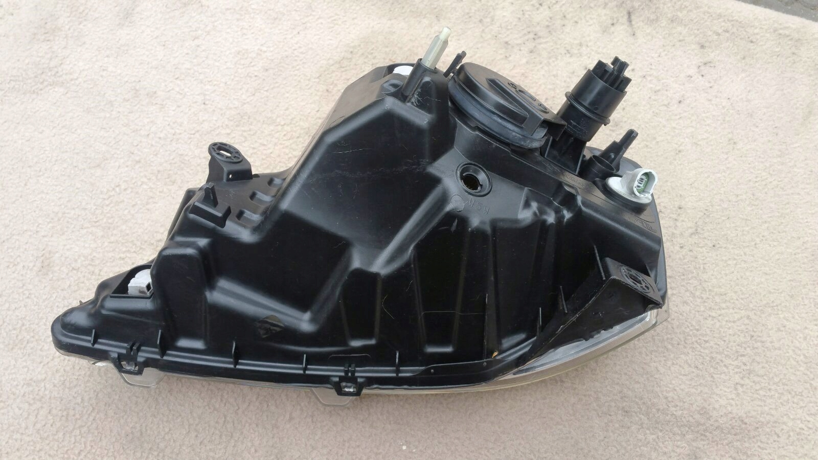 Dacia Logan MCV LIFT LAMPA PRAWA SCHEINWERFER RECHTS 8200744754 Marka OE