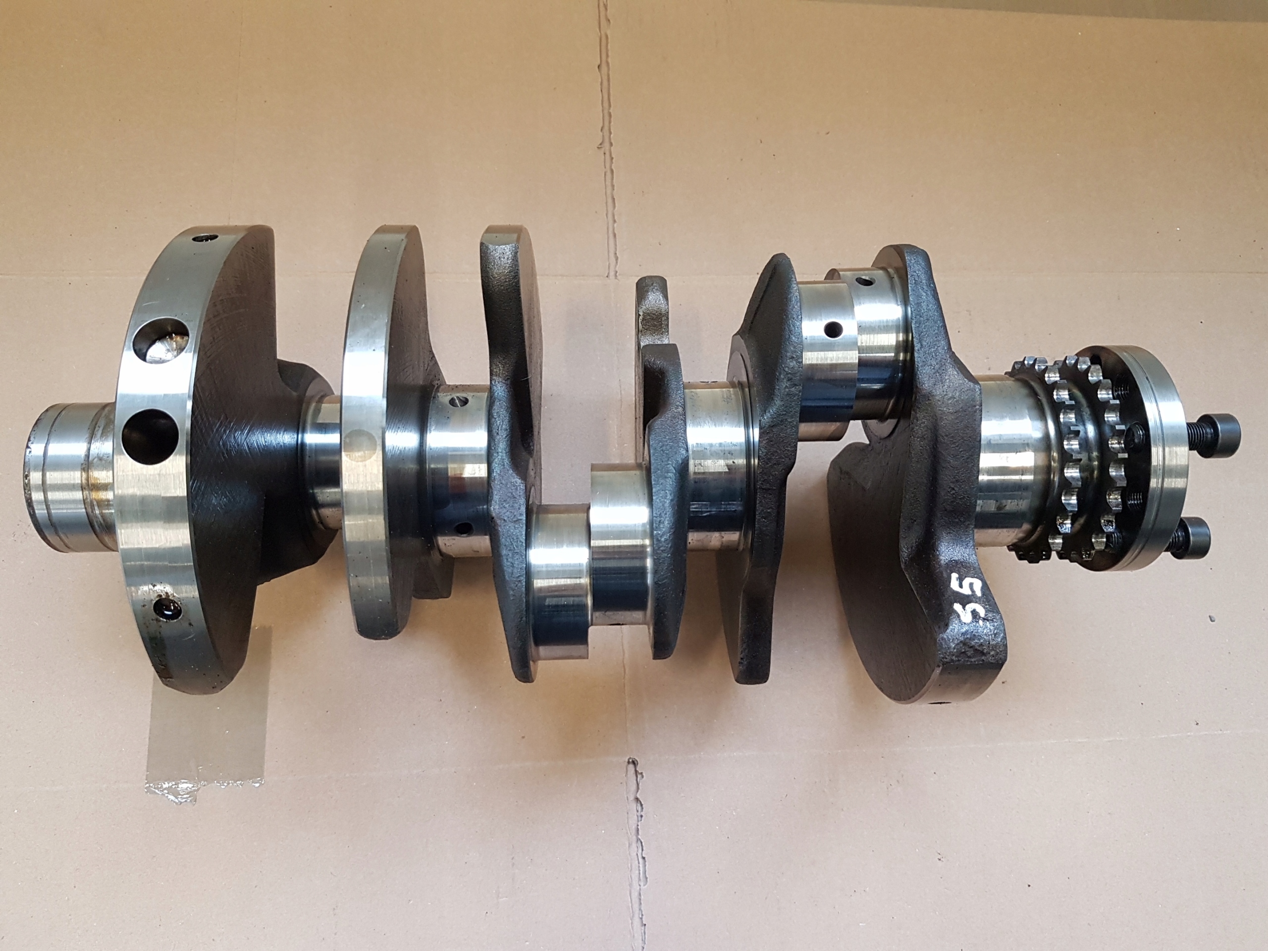 WAŁ KORBOWY CGW AUDI S5 8T 3.0 TFSI V6 12-16