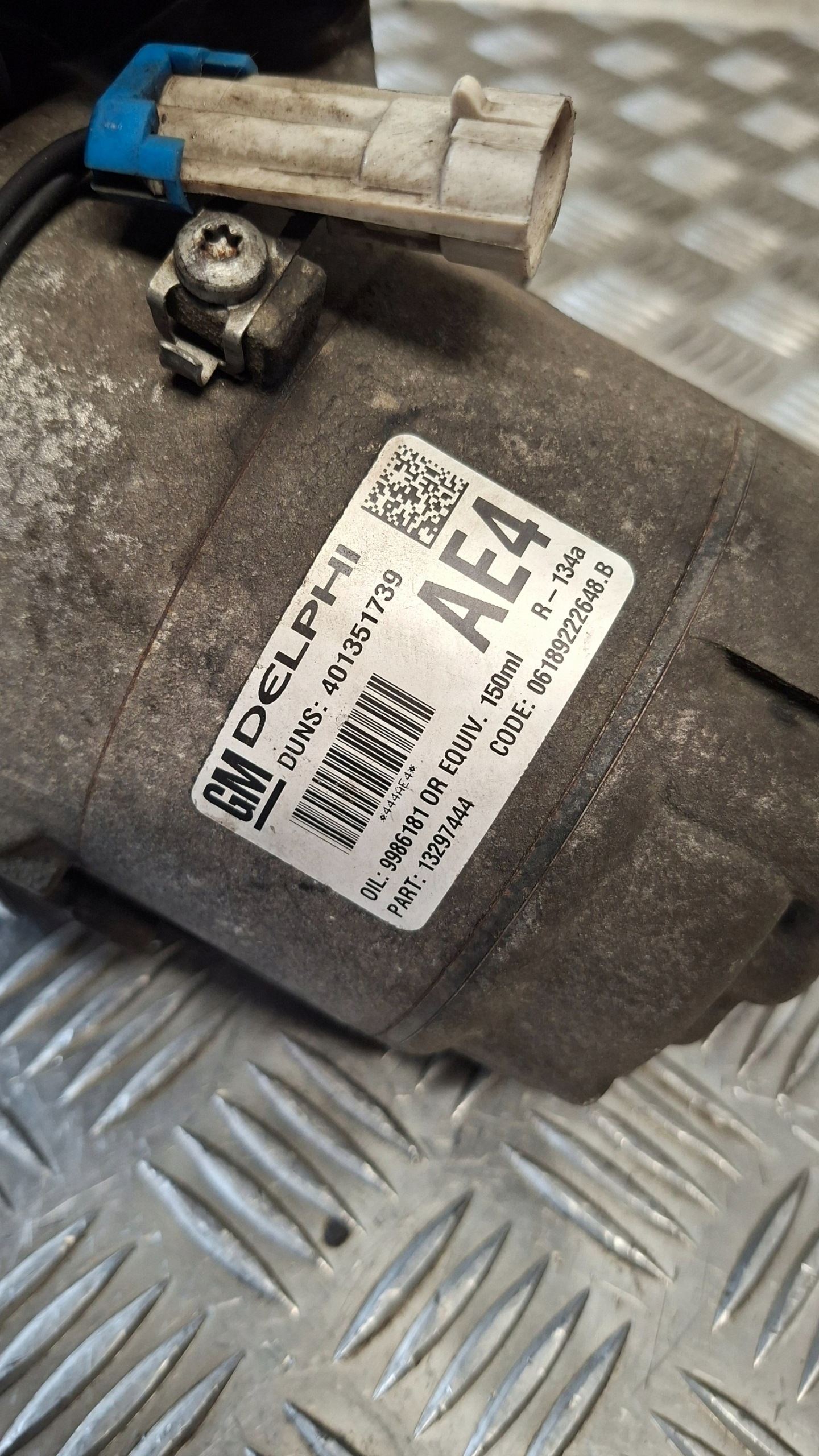 compressore aria condizionata OPEL ZAFIRA B 1.9CDTI