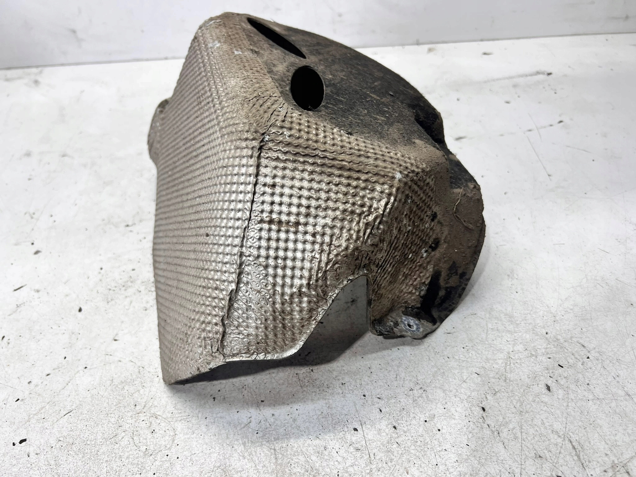 Blende Abdeckung TERMICZNA KOMPRESORA AUDI Q7 4M 4M0616105E