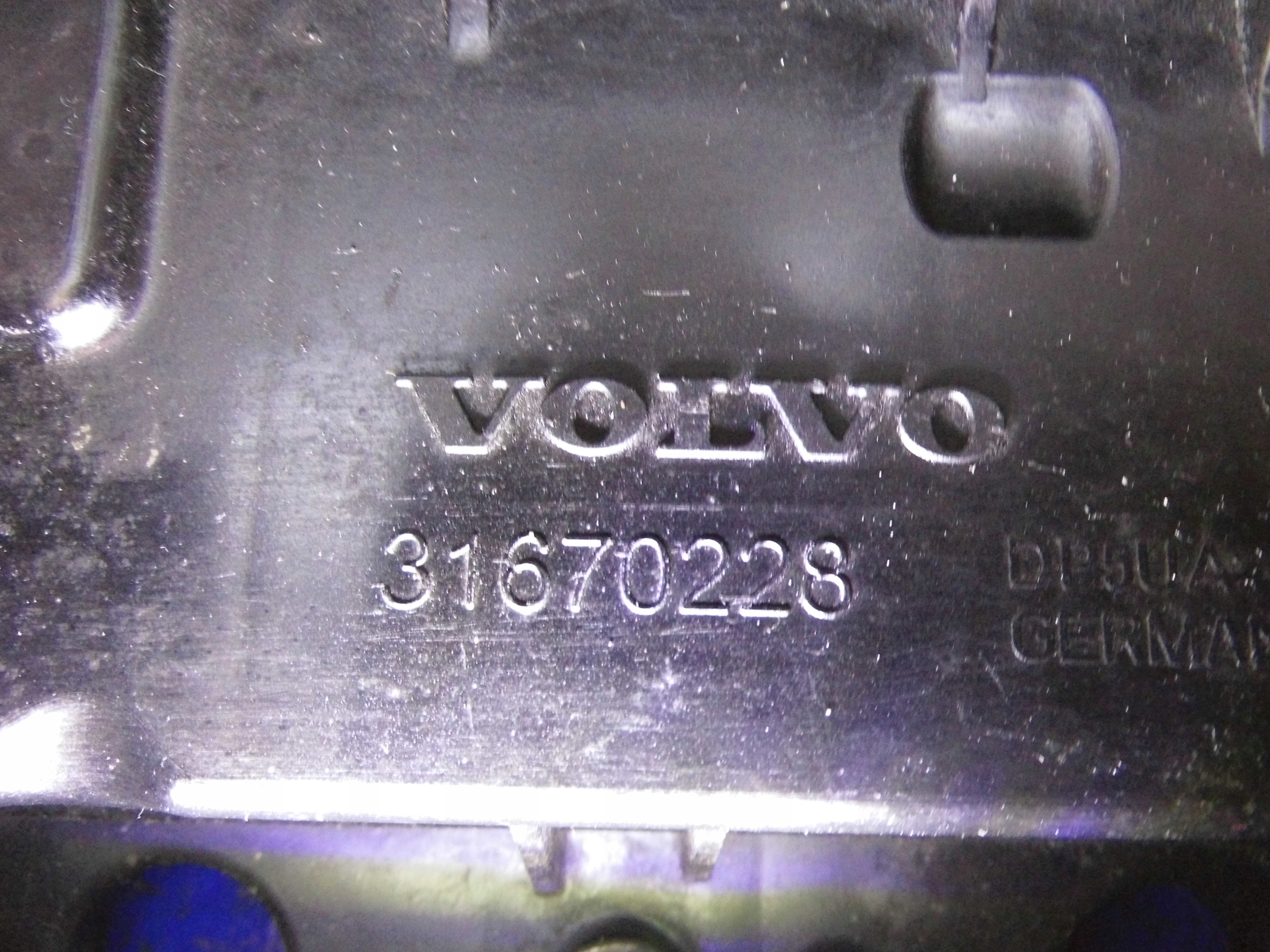 Abdeckung der Ventile 31670228 VOLVO S60 II V60 II 2.0D