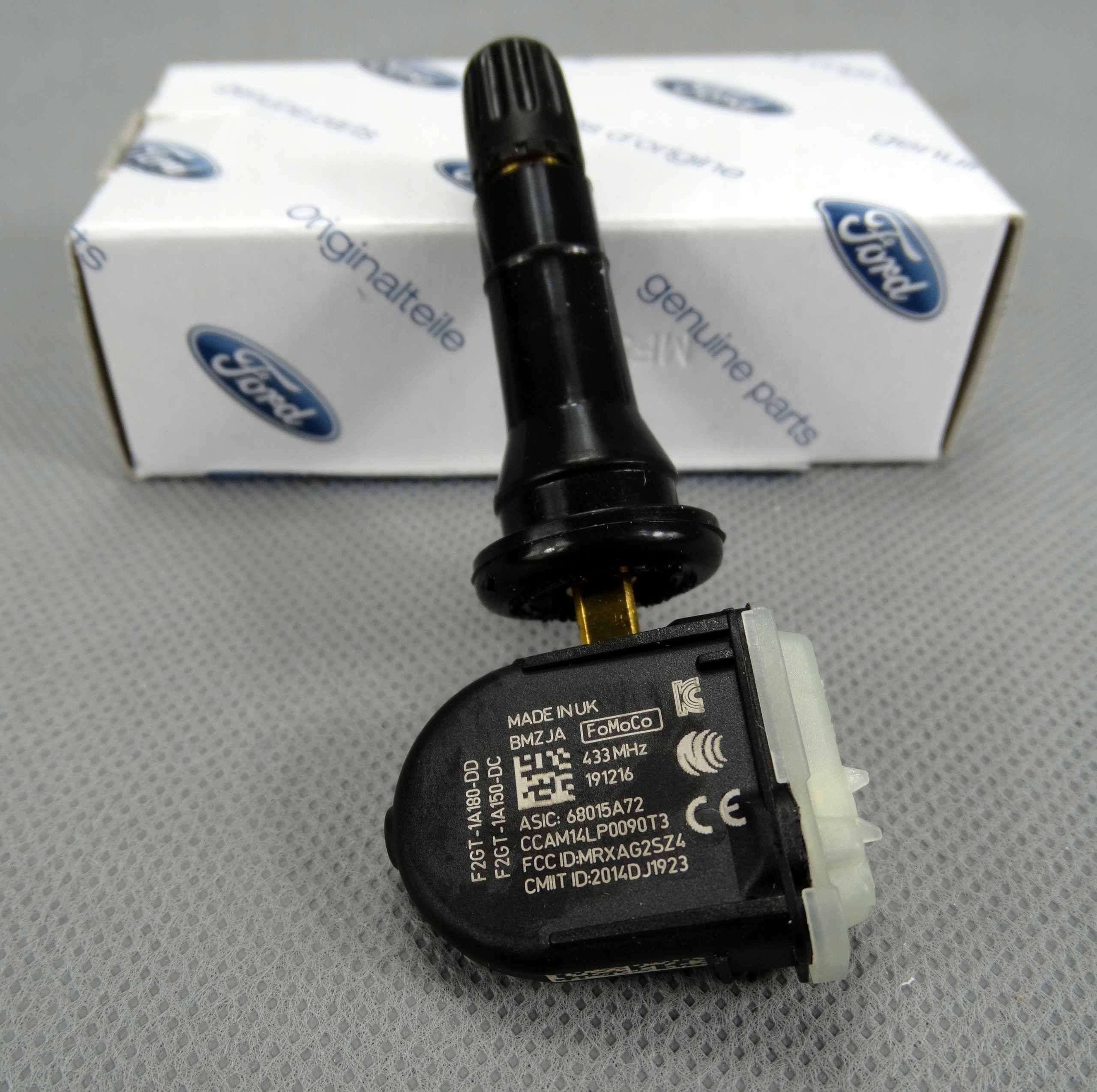 CZUJNIK CISNIENIA POWIETRZA W KOLACH ORYGINAL FORD Producent code 2318453