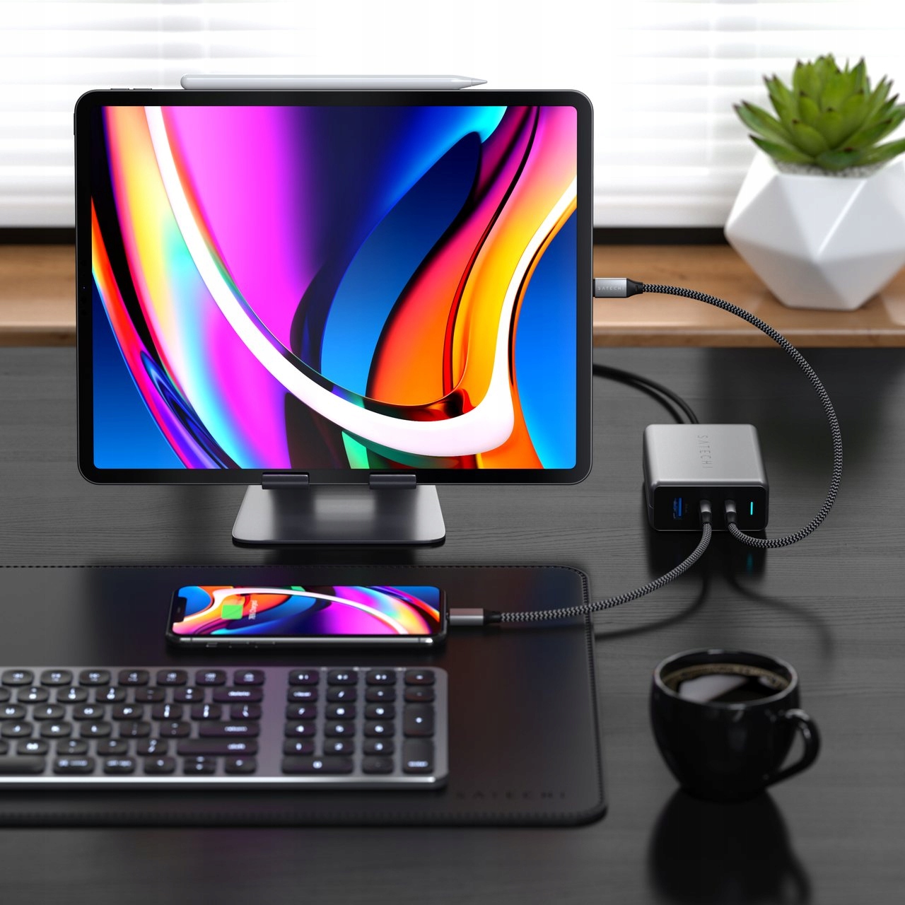 Satechi 100W USB-C PD USB-A Charger Ładowarka 2w1 Prąd wyjściowy 100 mA