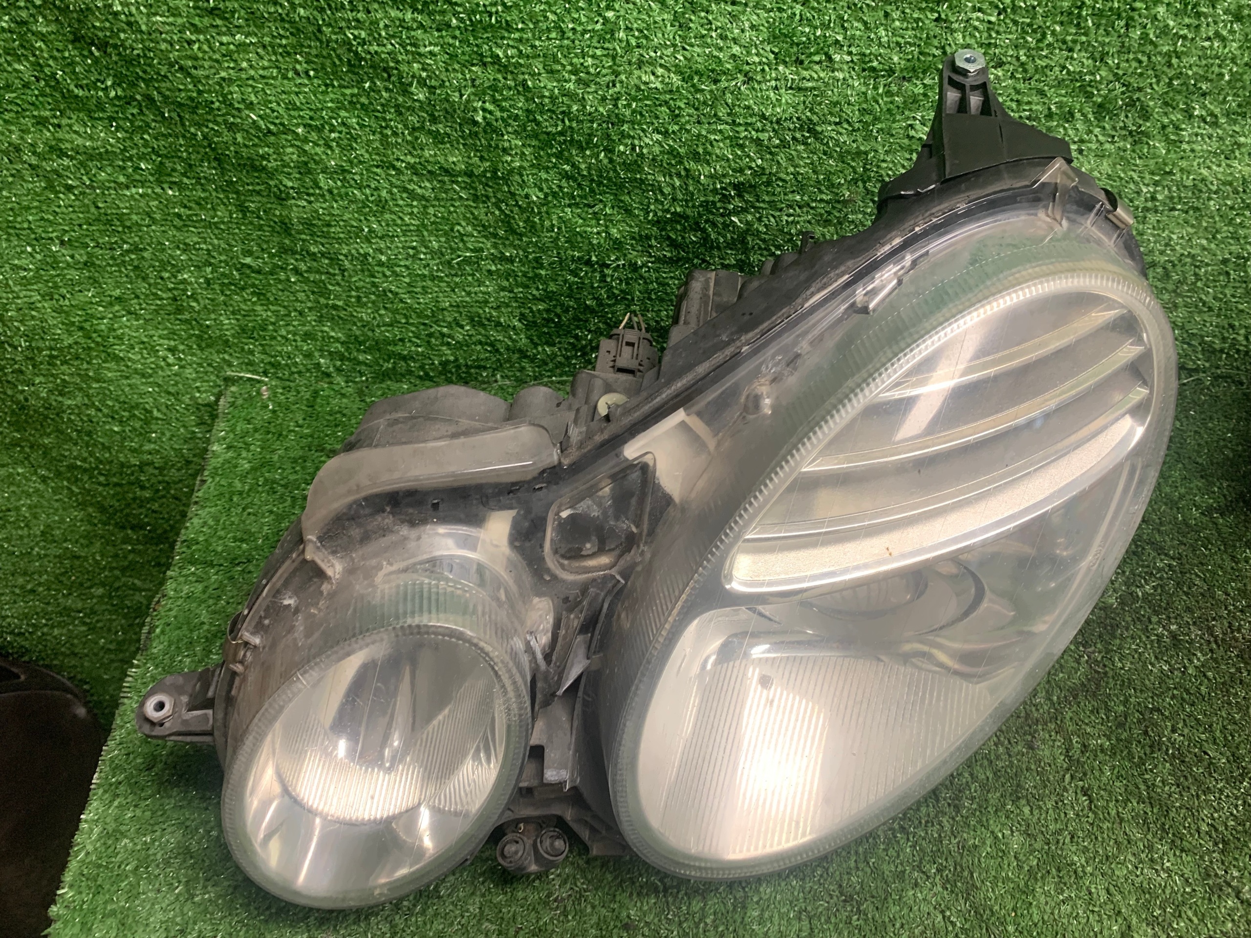 XENON light front front left MERCEDES W211 EUROPA LIFT