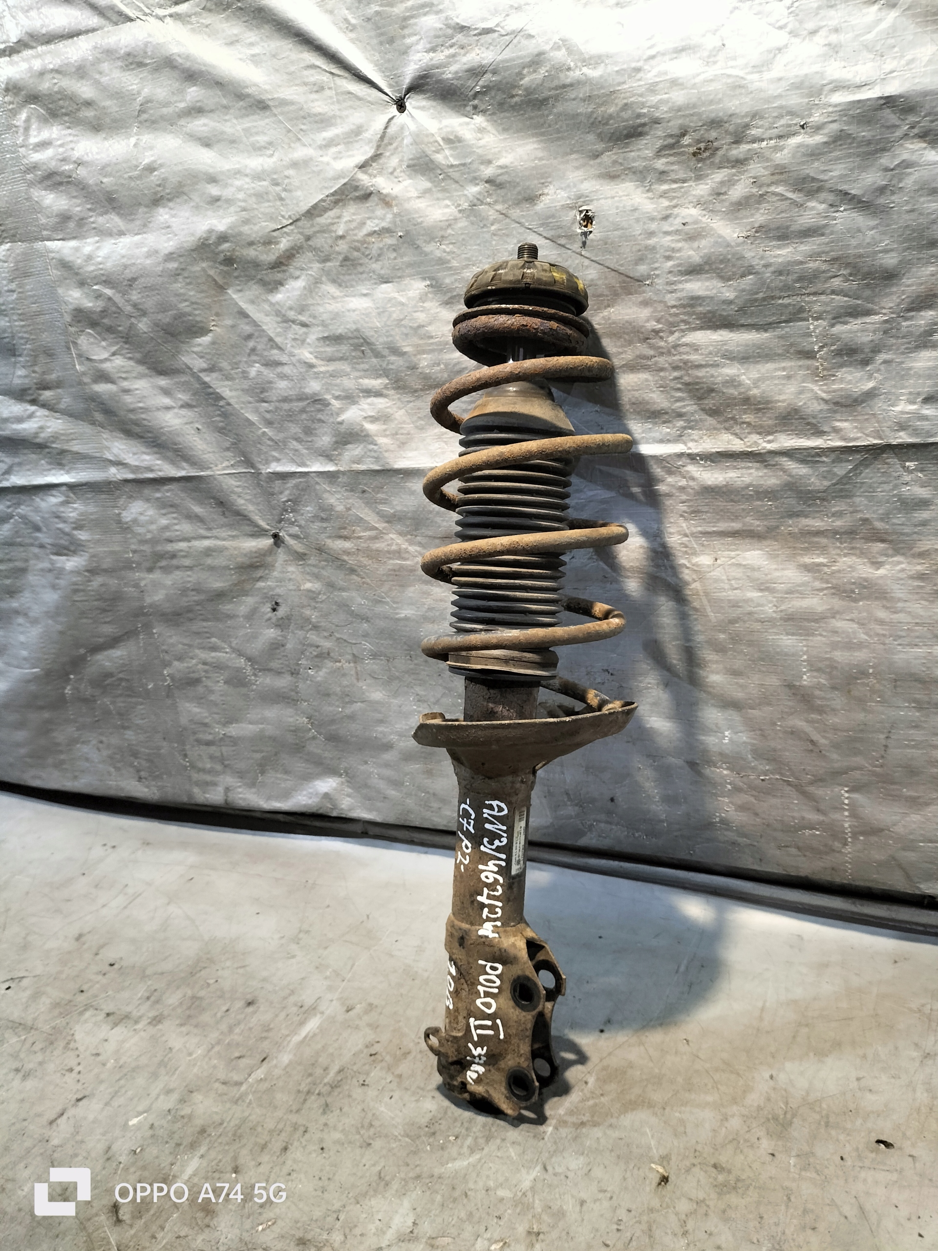 MCPERSON McPherson shock absorber right left front VW POLO 1997R