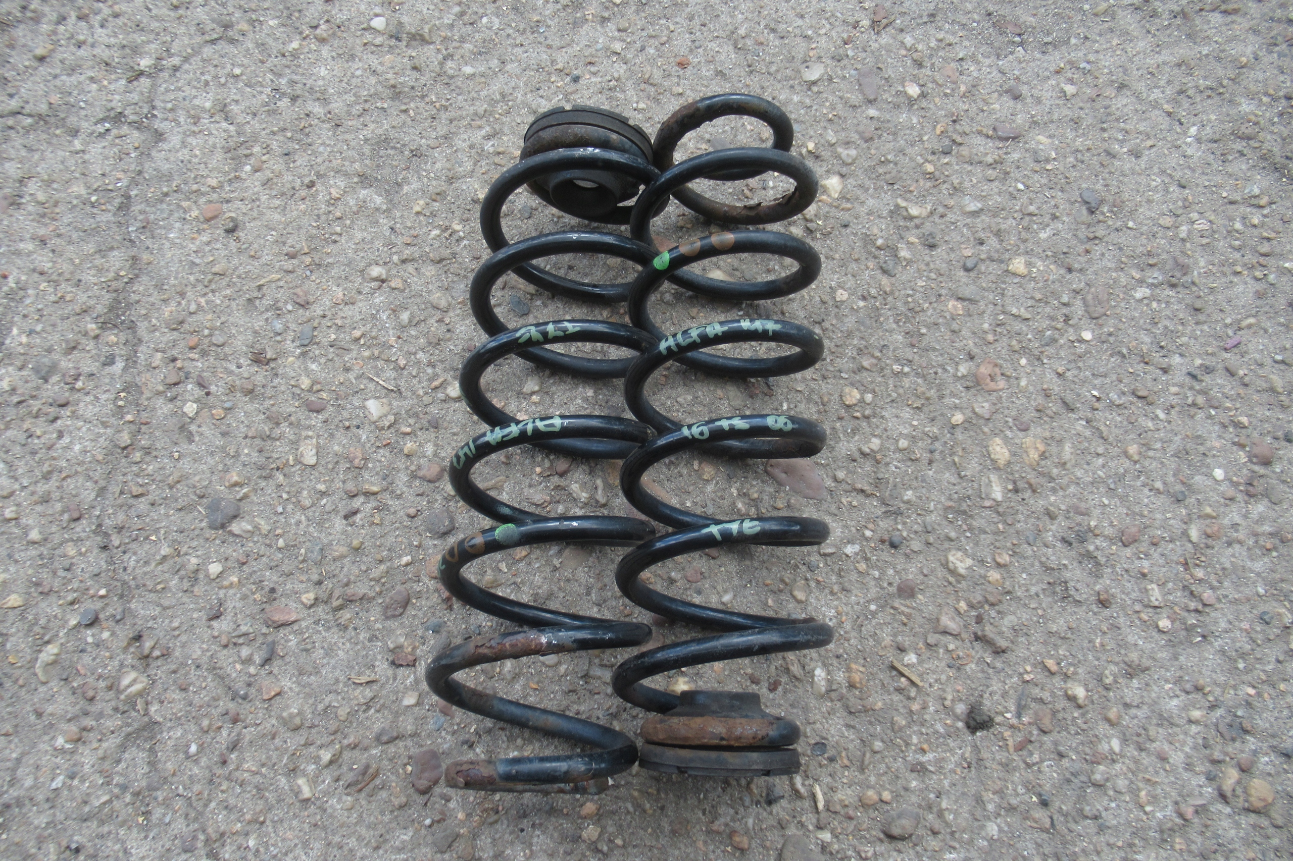 ALFA ROMEO 147 1.6 TS spring front KOMPLET