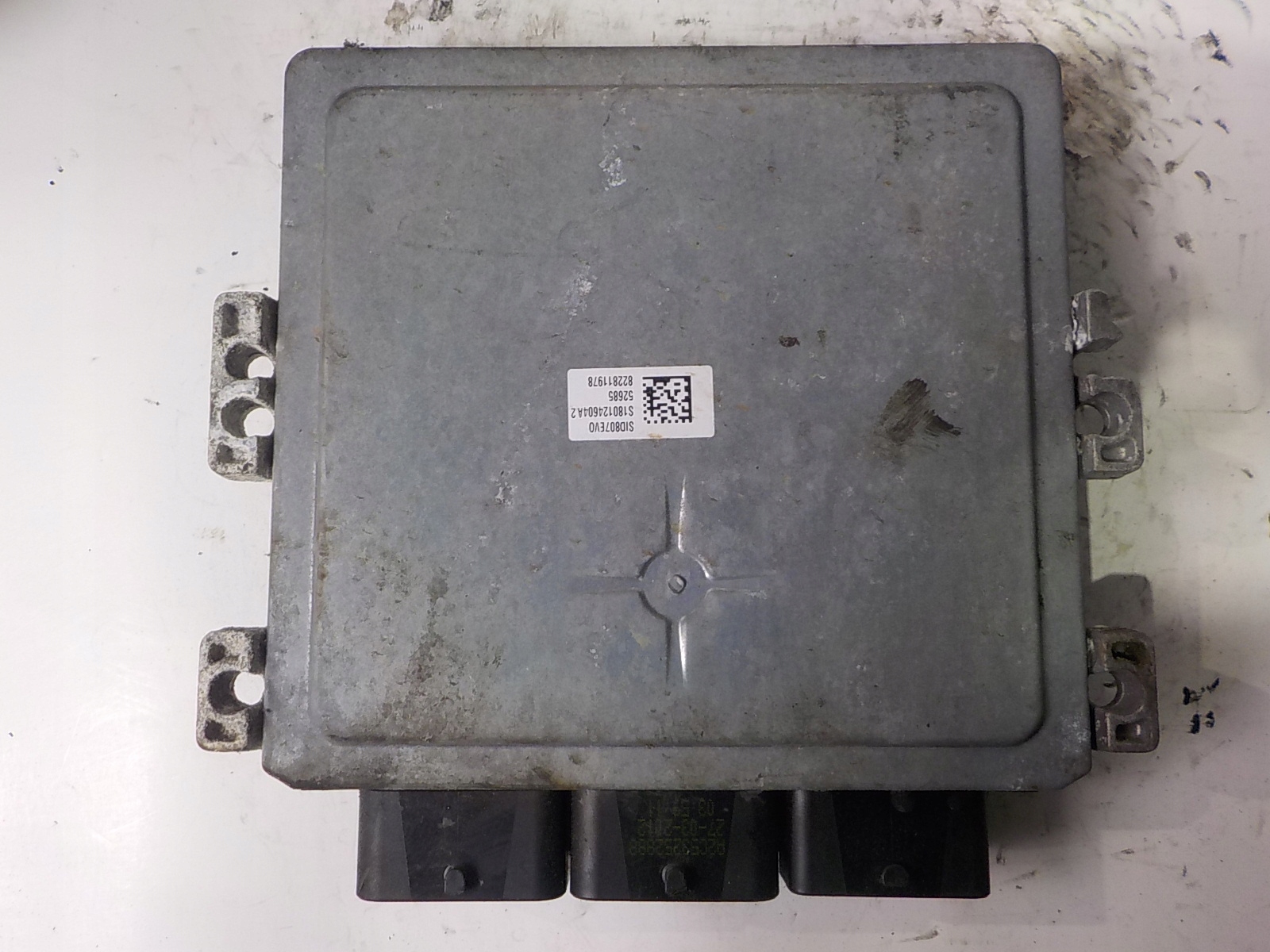 FORD C-MAX II computer control unit AV61-12A650-GK S180133040B 8JKK