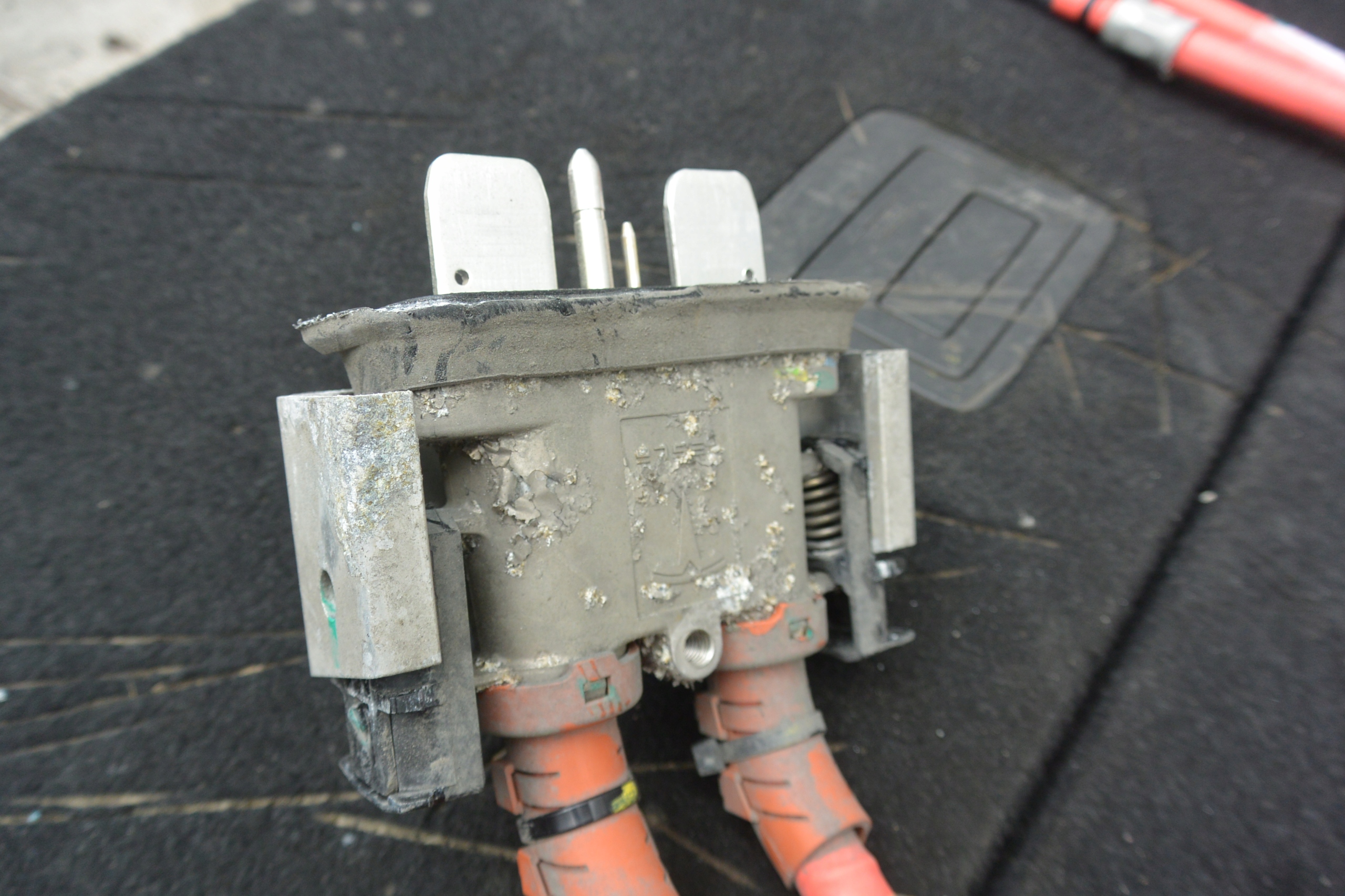 TESLA S ADAPTER PRIJENOS LADOWANIA BATERII KPL