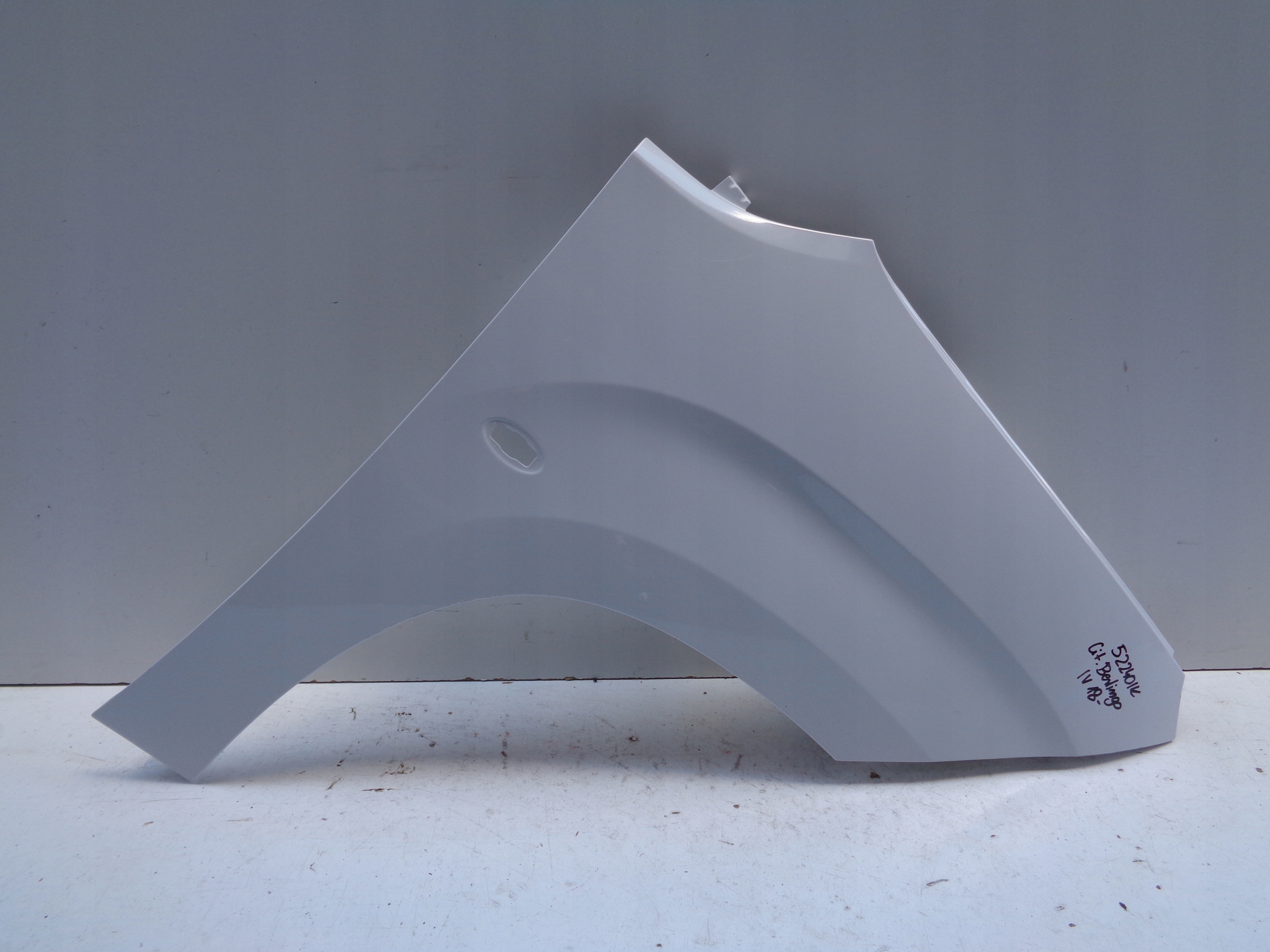 fender right front CITROEN BERLINGO IV 18- PARTNER OPEL COMBO E NR 52240