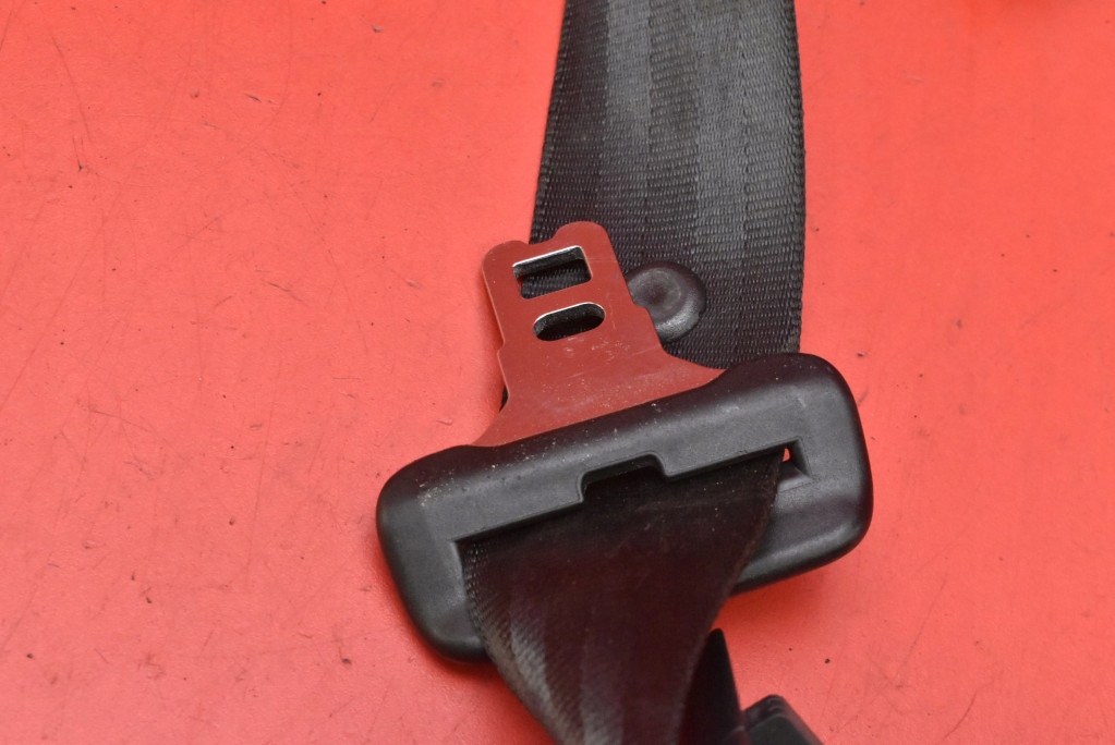 Gurten Sicherheits mitte heck 39822960 VOLVO S60 2 II 13-20