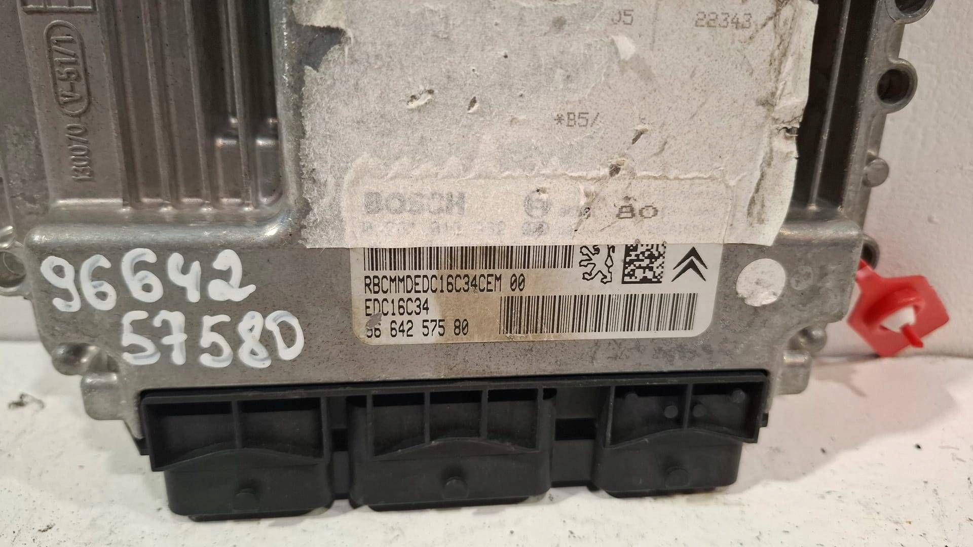 control unit of the engine computer 0281013332 Citroen Peugeot 1.6 HDI