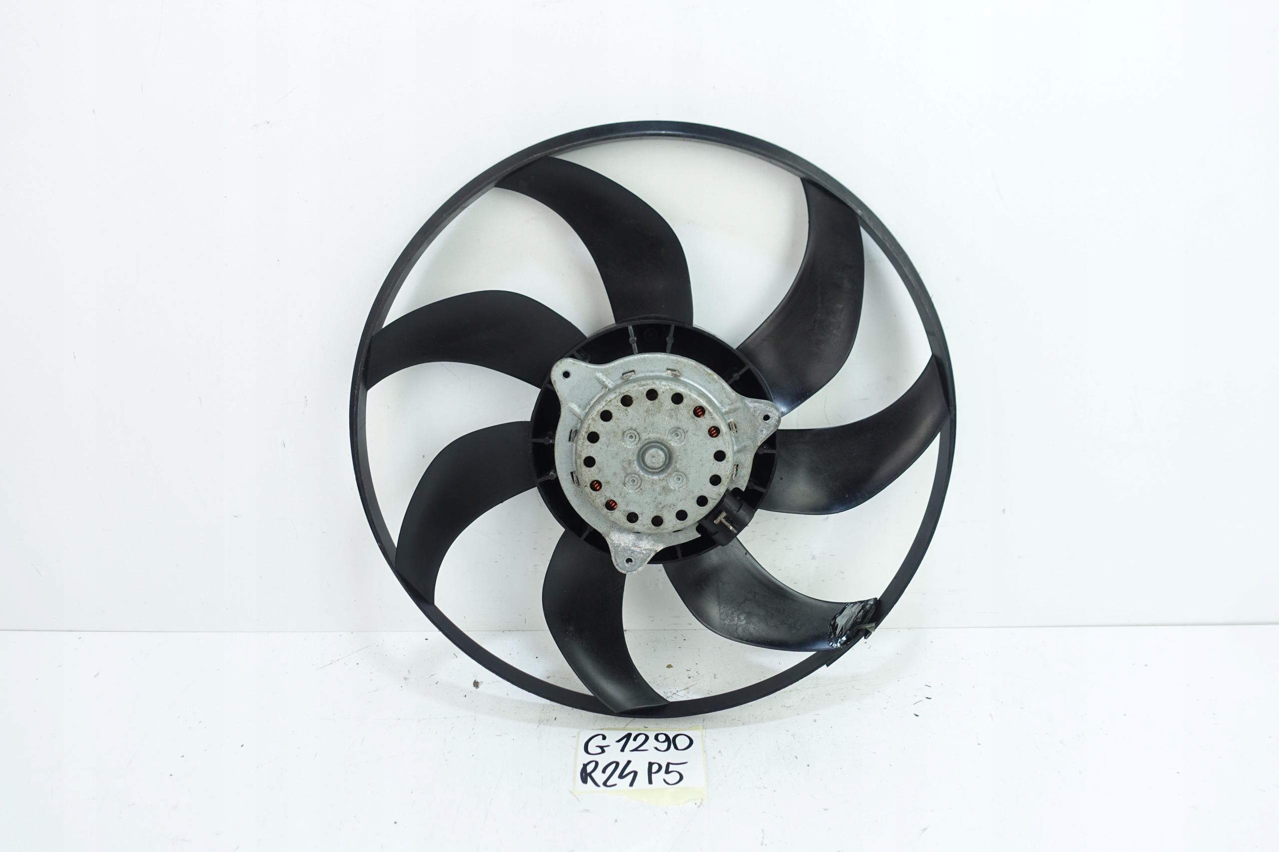 OPEL ADAM 2012- radiator fan 13450416