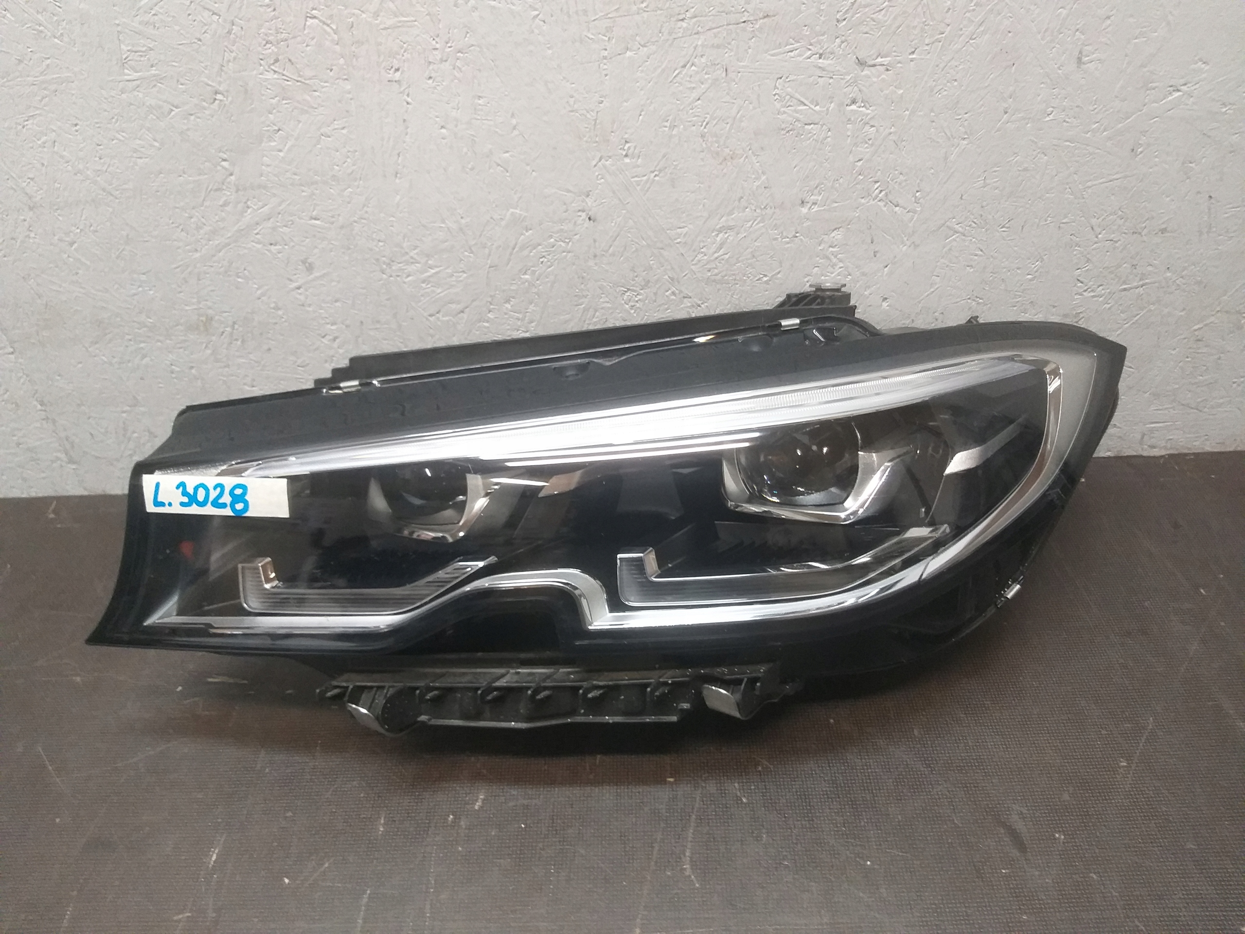 LIGHT FRONT LEFT BMW 3 III G20 G21 FULL LED
