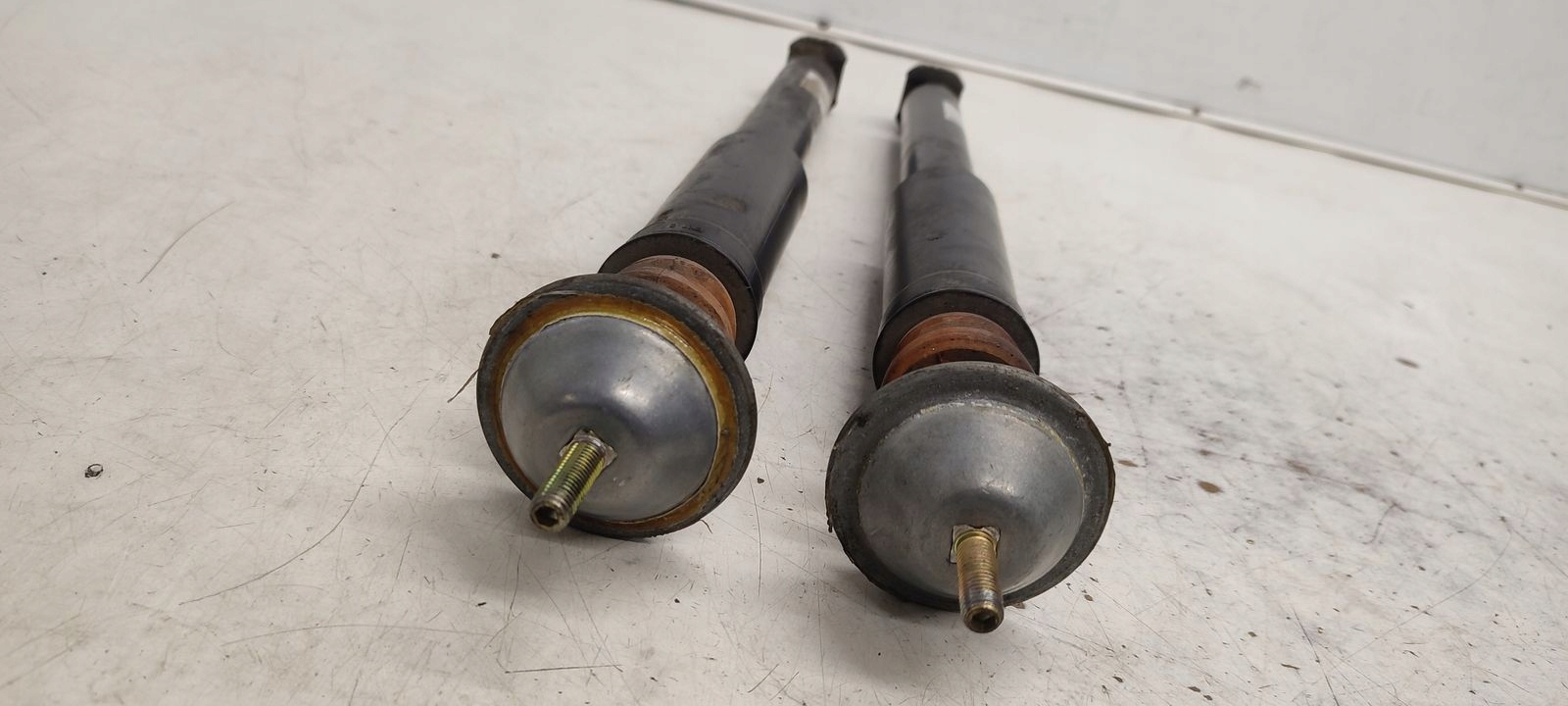 shock absorber rear part rear para Mercedes W140 3,2
