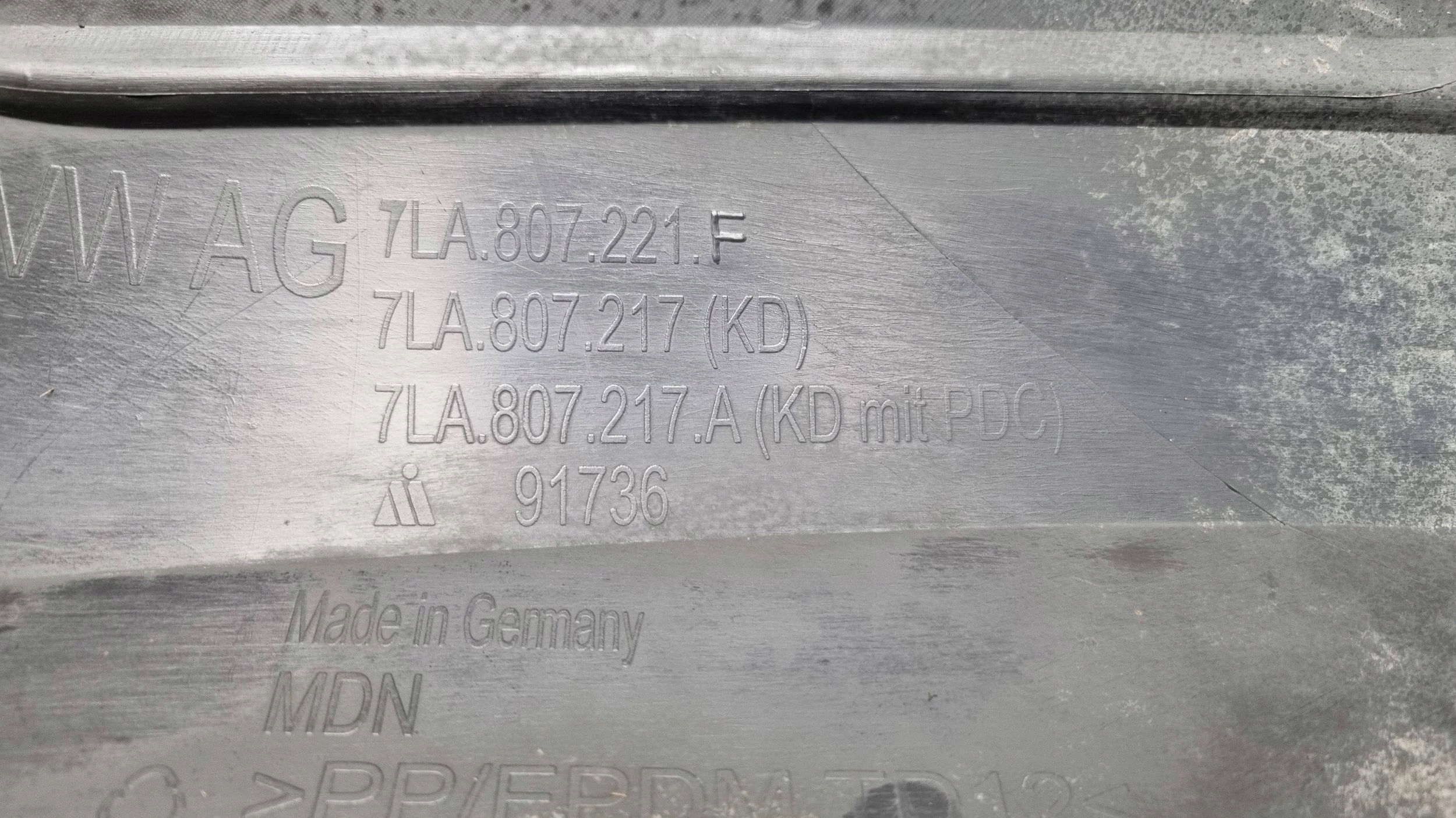 nárazník předek VW T6 LIFT 7LA807221F 19